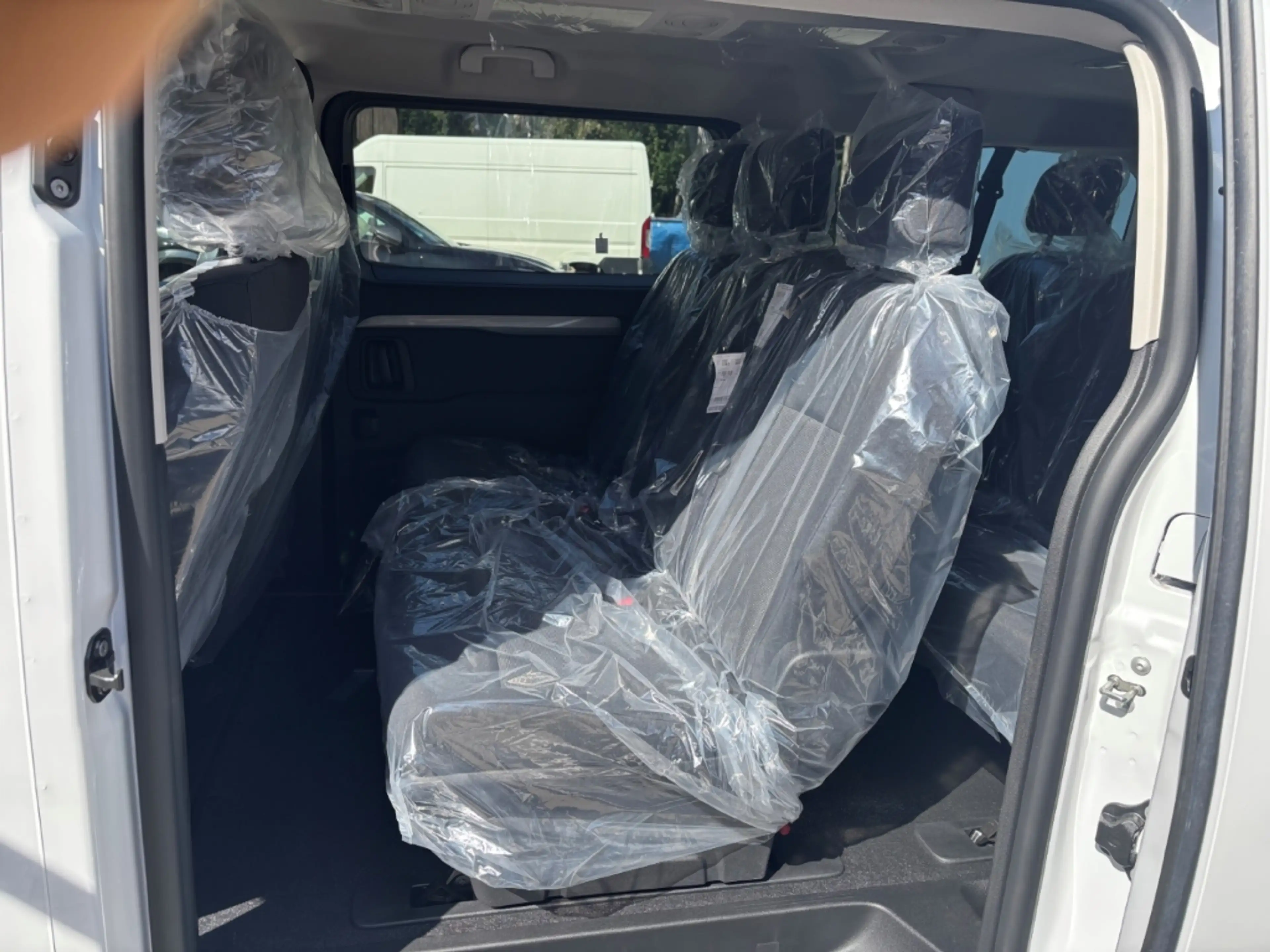 Peugeot Traveller Active L3 Diesel EAT8 KAMERA — photo 15