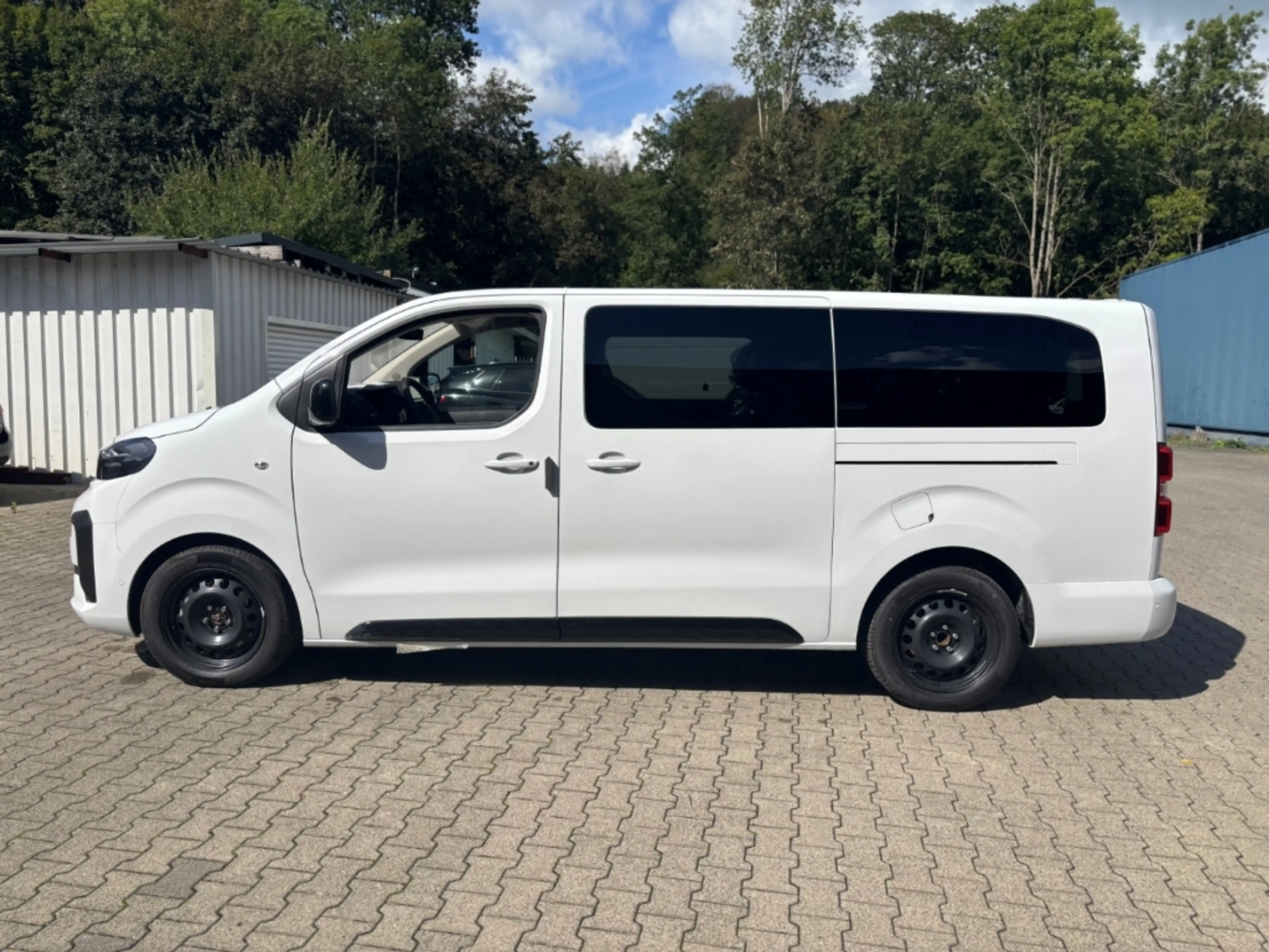Peugeot Traveller Active L3 Diesel EAT8 KAMERA — photo 8