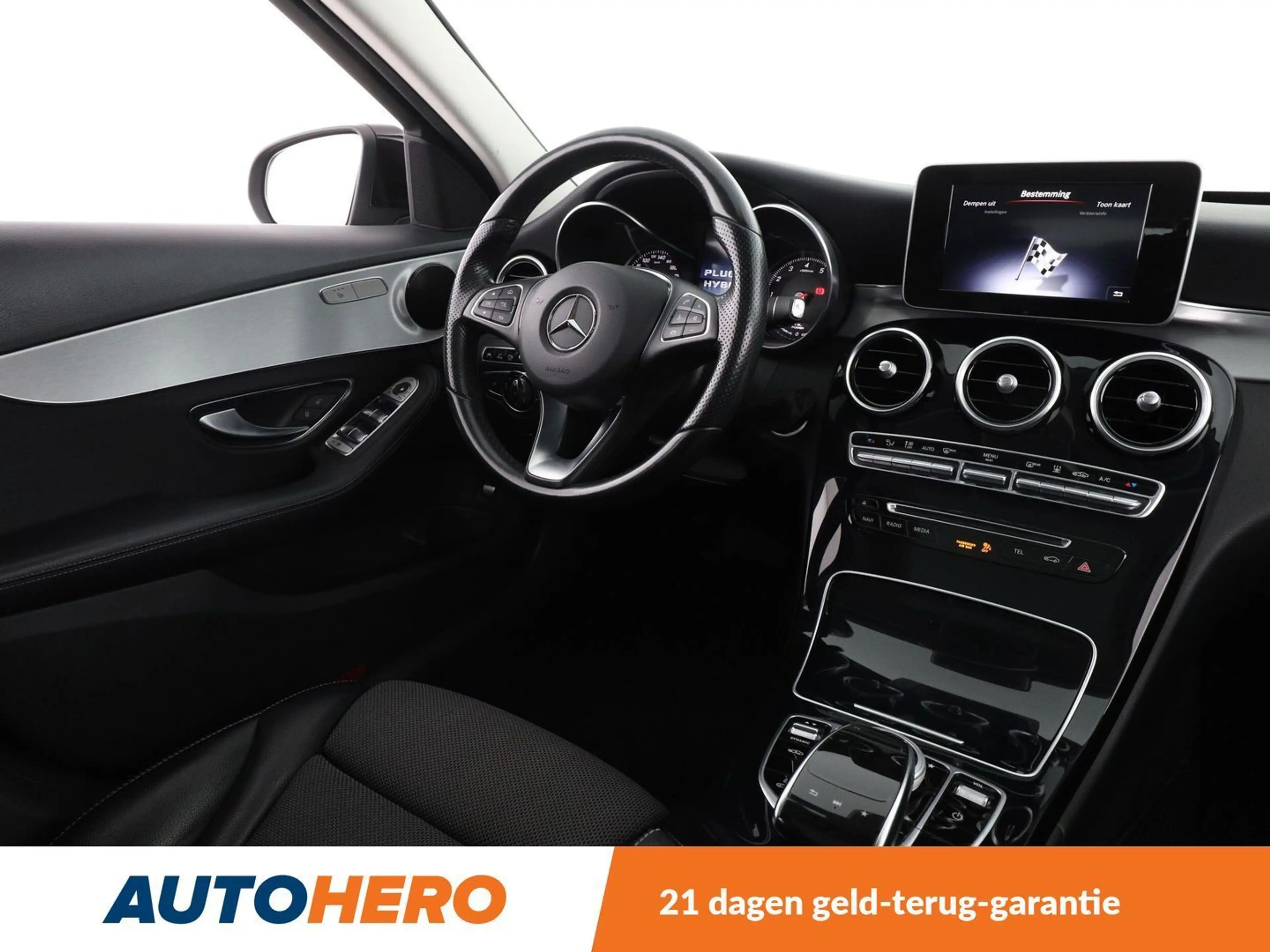 Mercedes-Benz C 350 C 350e T Avantgarde — photo 13