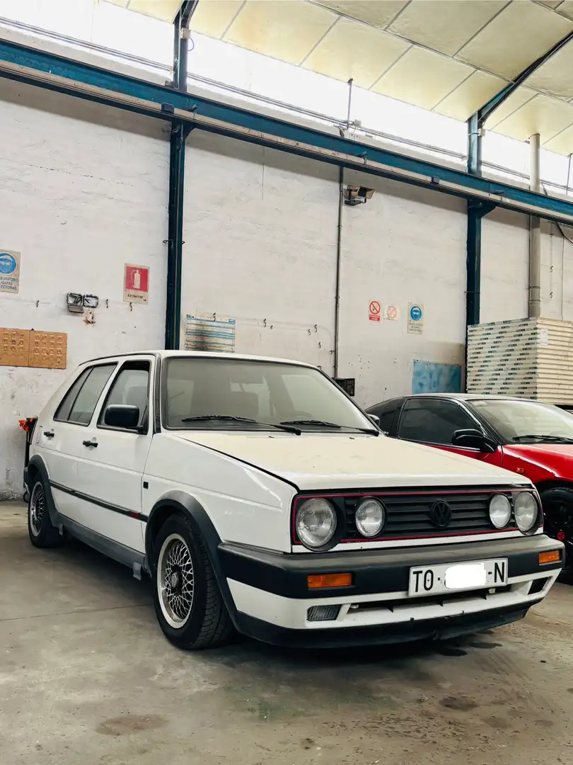 Volkswagen Golf GTI 1.8 16v A.A. Original - 1