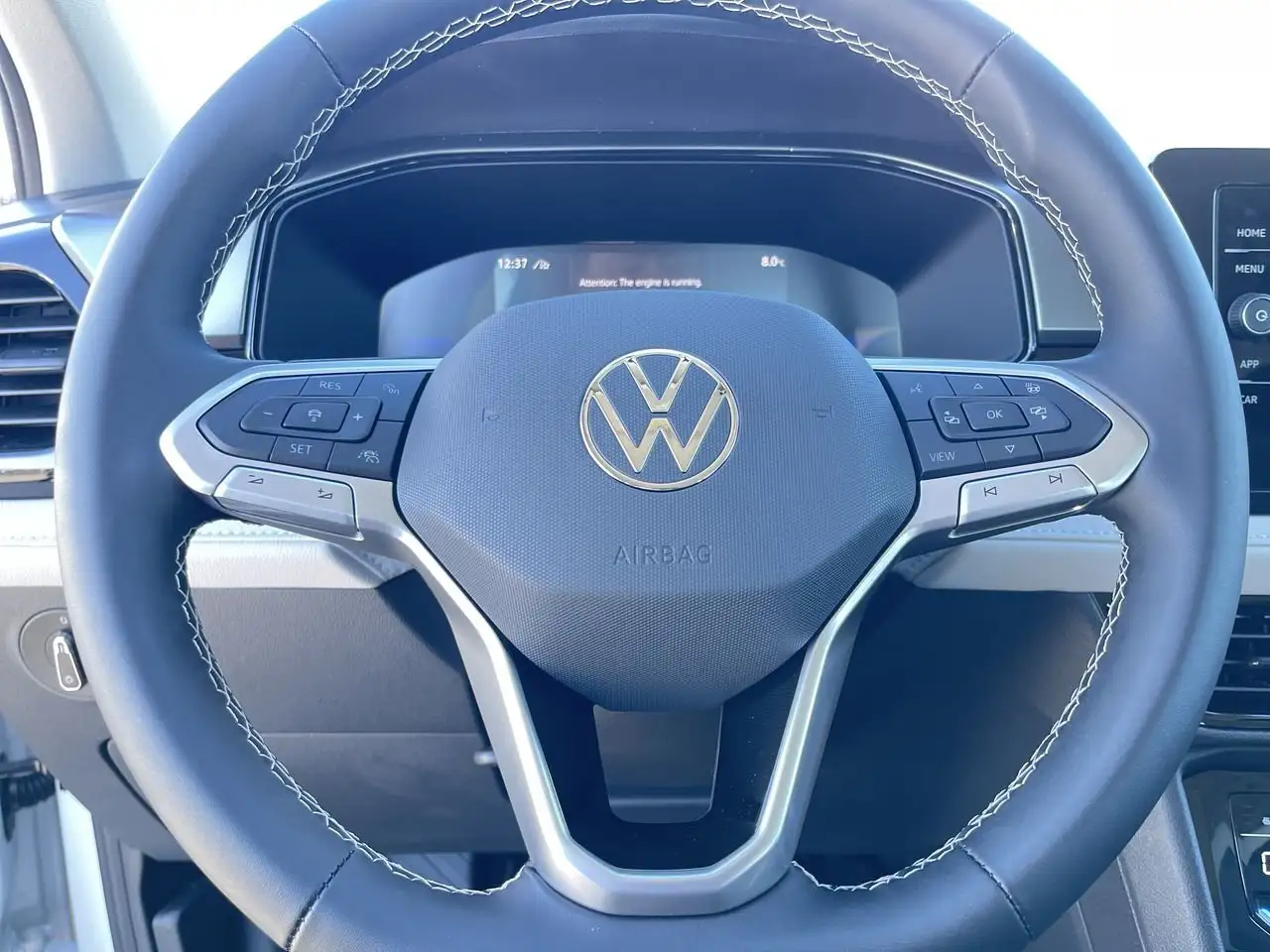 Volkswagen Taos снимка Volkswagen Taos