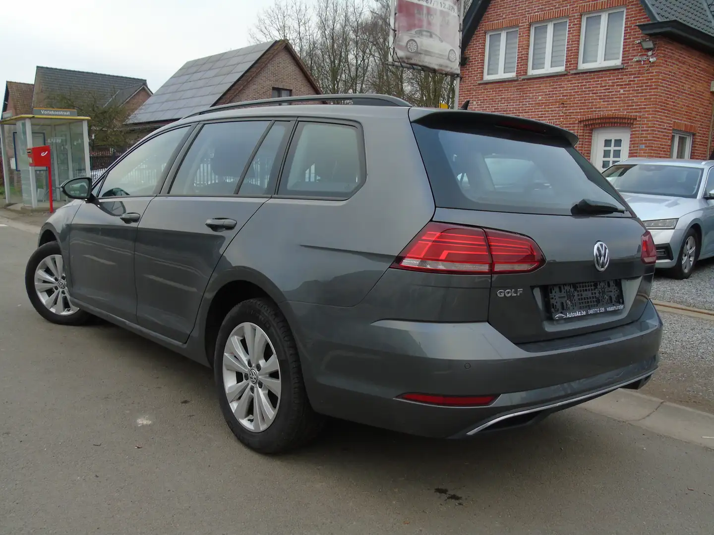 Volkswagen Golf Variant 7 SW 1.6 SCR TDi *NAVIGATIE*CAMERA LED*EURO 6d Grau - 2