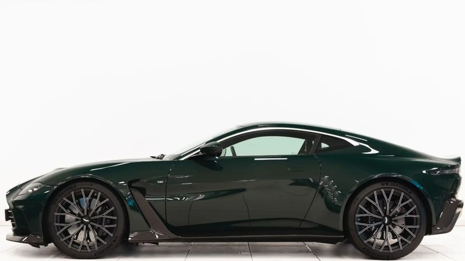 Aston Martin Vantage Verde - 2