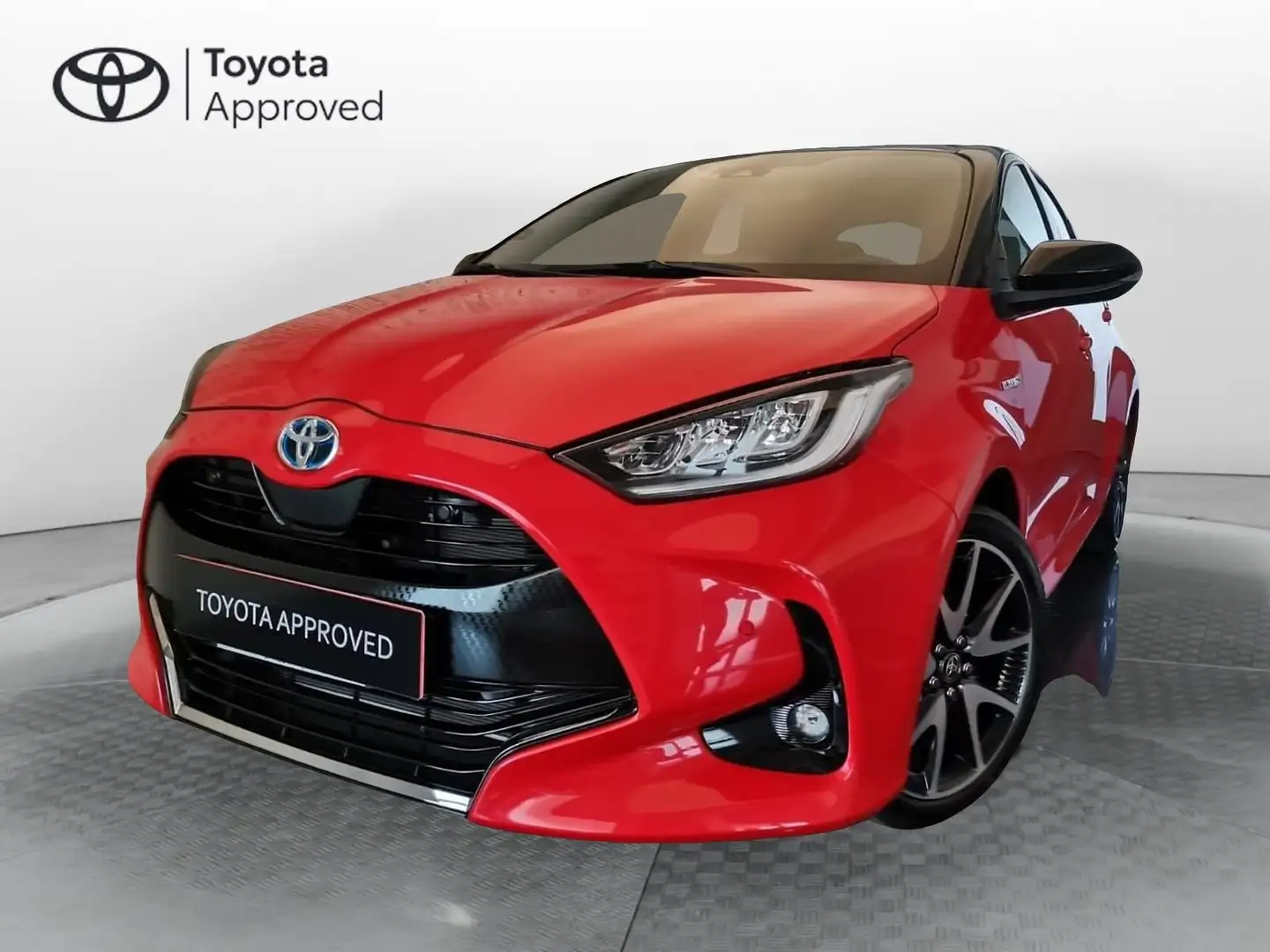 Toyota Yaris 1.5 Hybrid 5 porte Premiere Rosso - 1
