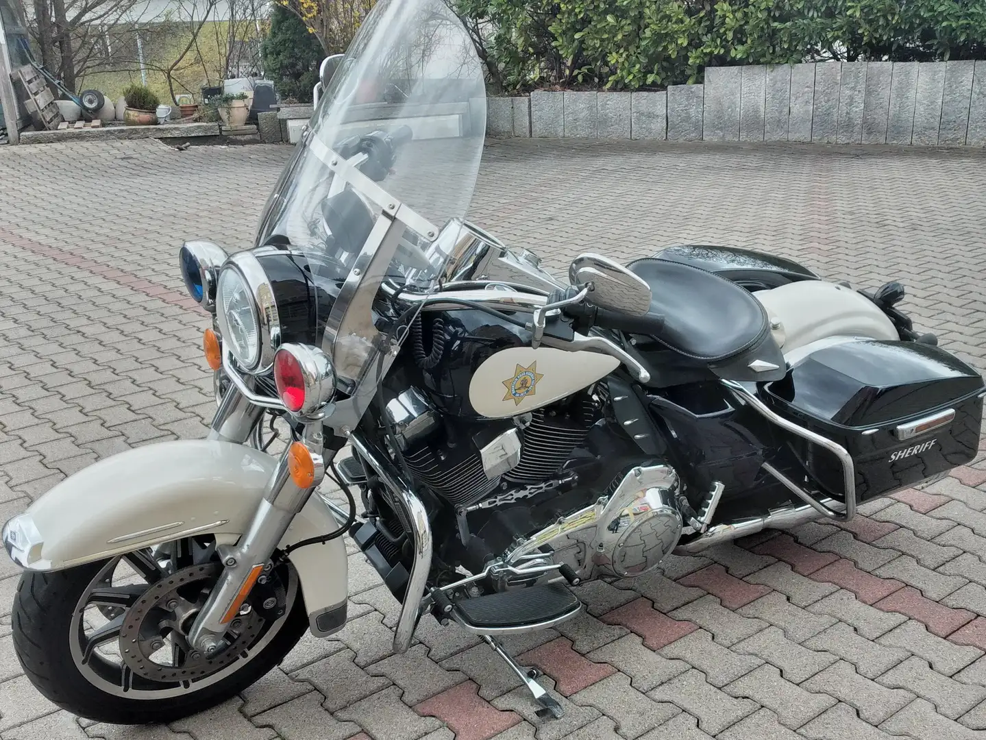 Harley-Davidson Road King Police, 5 HD 1, Kess Tech verstellbar, 9000 km Zwart - 1