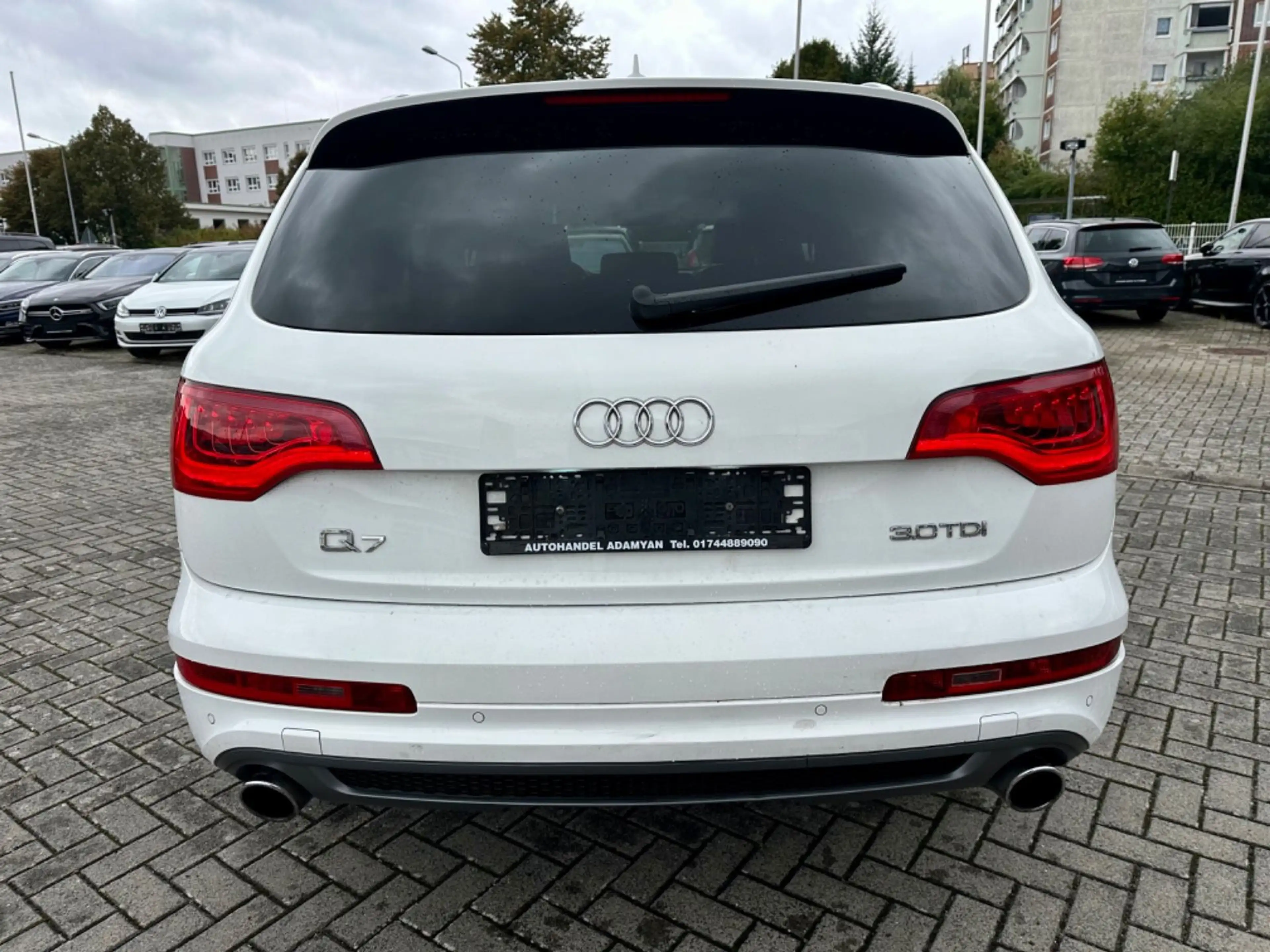 Audi Q7 3.0 TDI quattro S-LINE 7 SITZER VOLL — photo 5