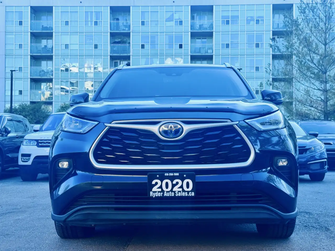 Toyota Highlander снимка Toyota Highlander