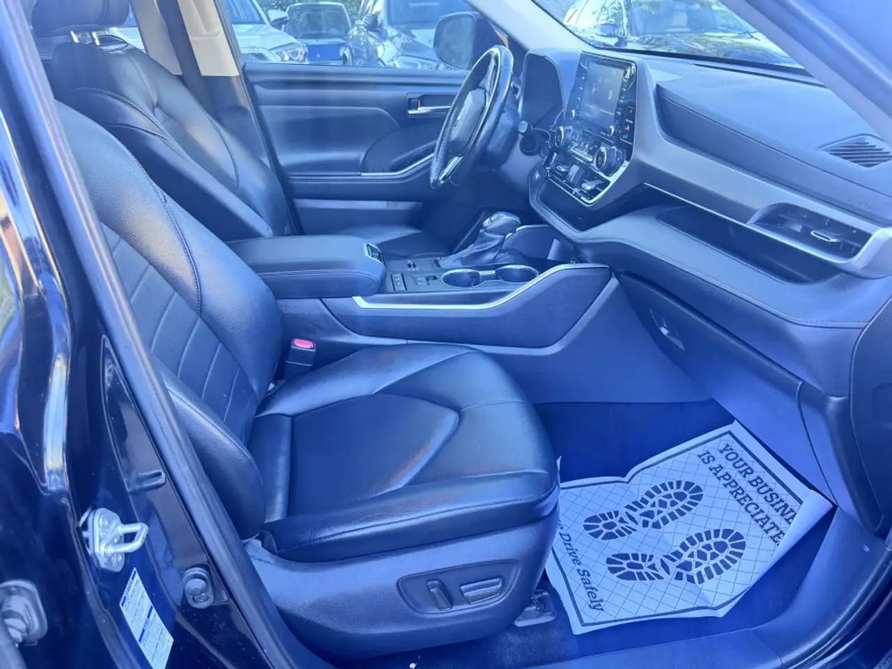 Toyota Highlander снимка Toyota Highlander