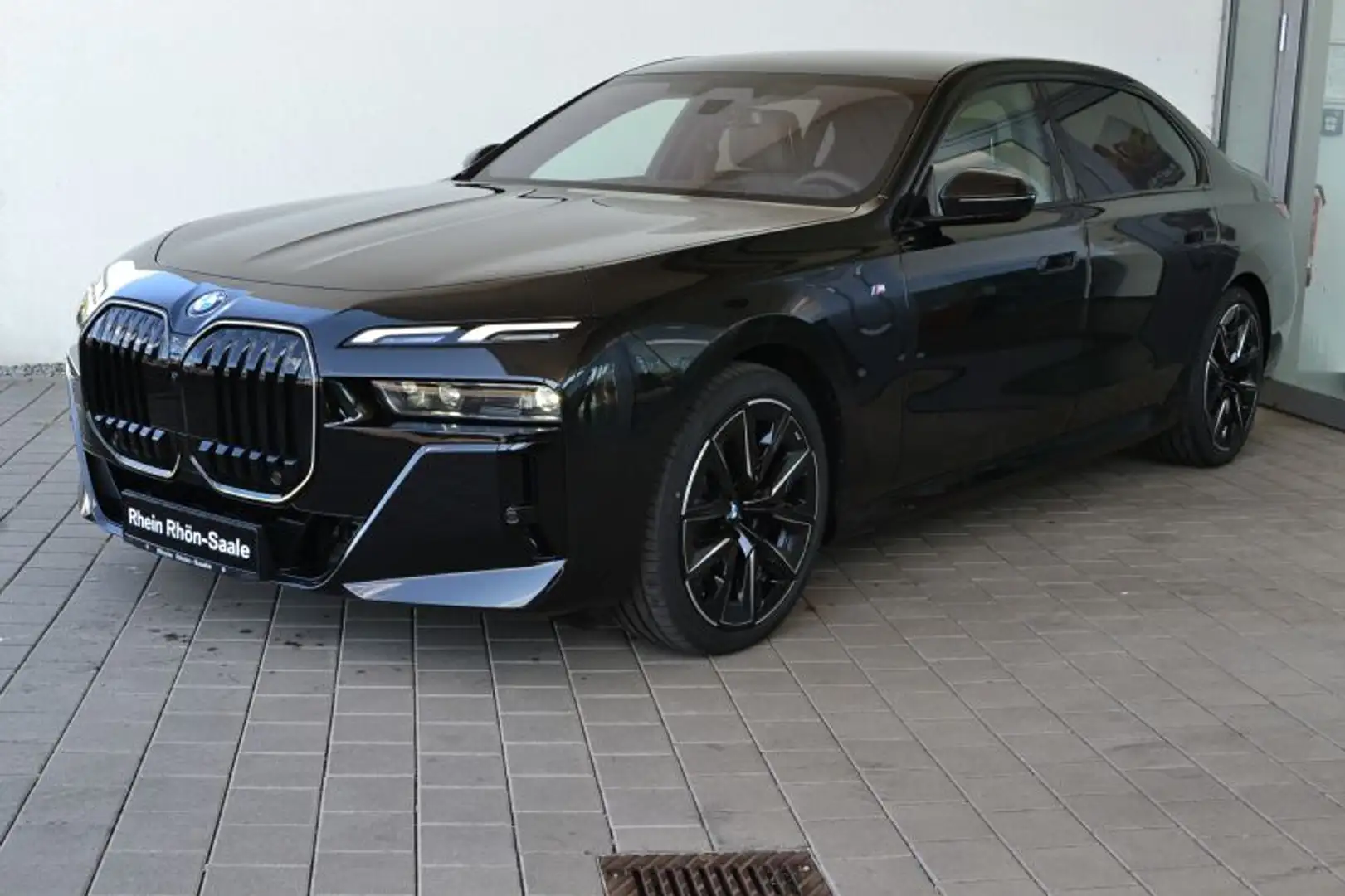 BMW 740 d xDrive M Sportpaket Pro InnoPaket.AHK.SHZ Schwarz - 2