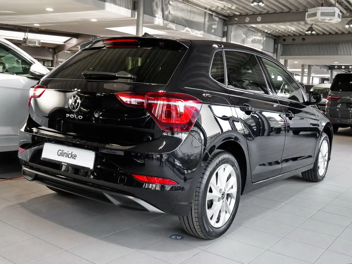 Volkswagen Polo Style 1,0 TSI (95 PS) 5-Gang Schwarz - 2