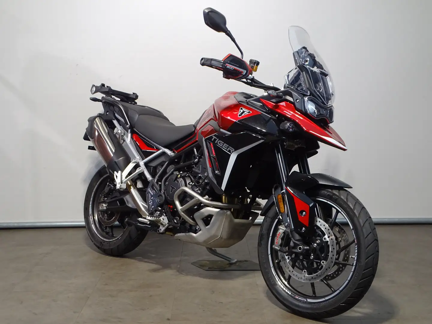 Triumph Tiger 900 GT PRO Rood - 2