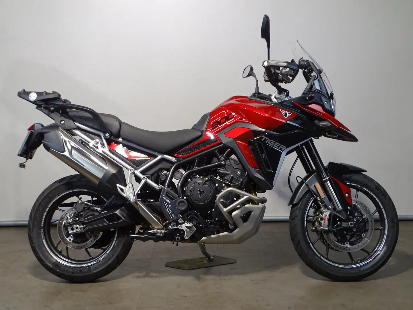 Triumph Tiger 900 GT PRO Rood - 1