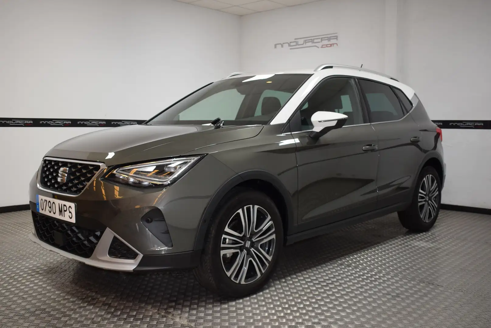 SEAT Arona 1.0 TSI S&S Xperience XS 115 Verde - 1