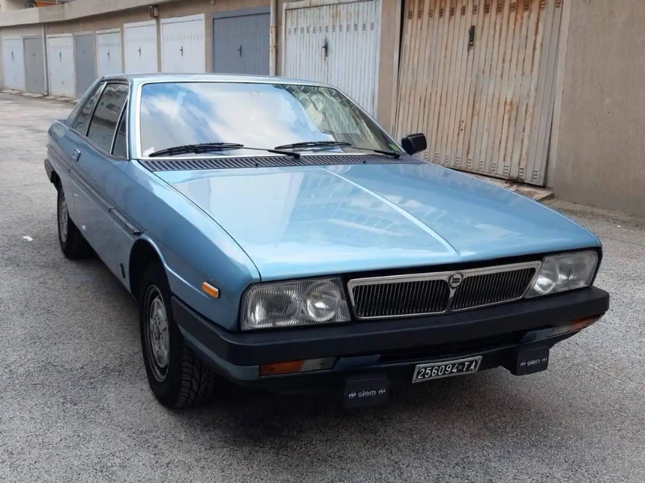 Lancia Gamma 2.0 Coupe, foto 3