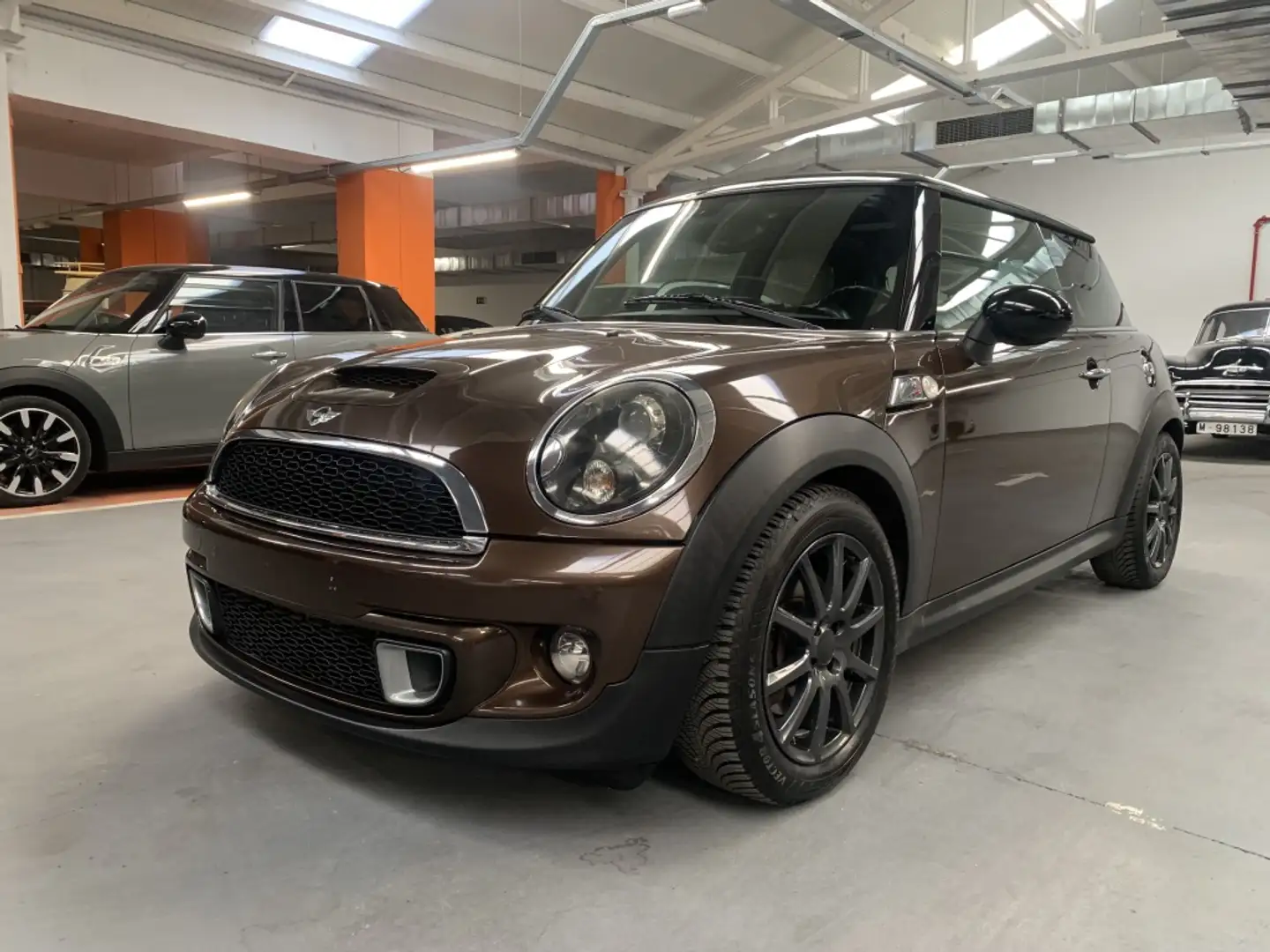 MINI Cooper S Marrón - 1