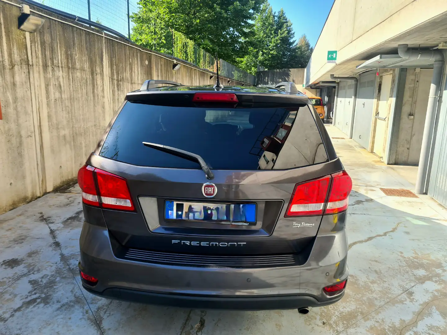 Fiat Freemont Freemont 2.0 mjt 16v Urban 140cv E5+ Grigio - 2