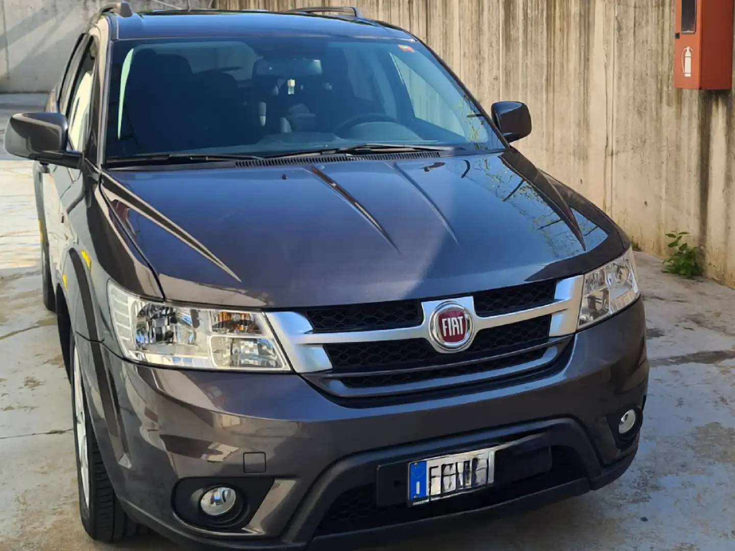 Fiat Freemont Freemont 2.0 mjt 16v Urban 140cv E5+ Grigio - 1