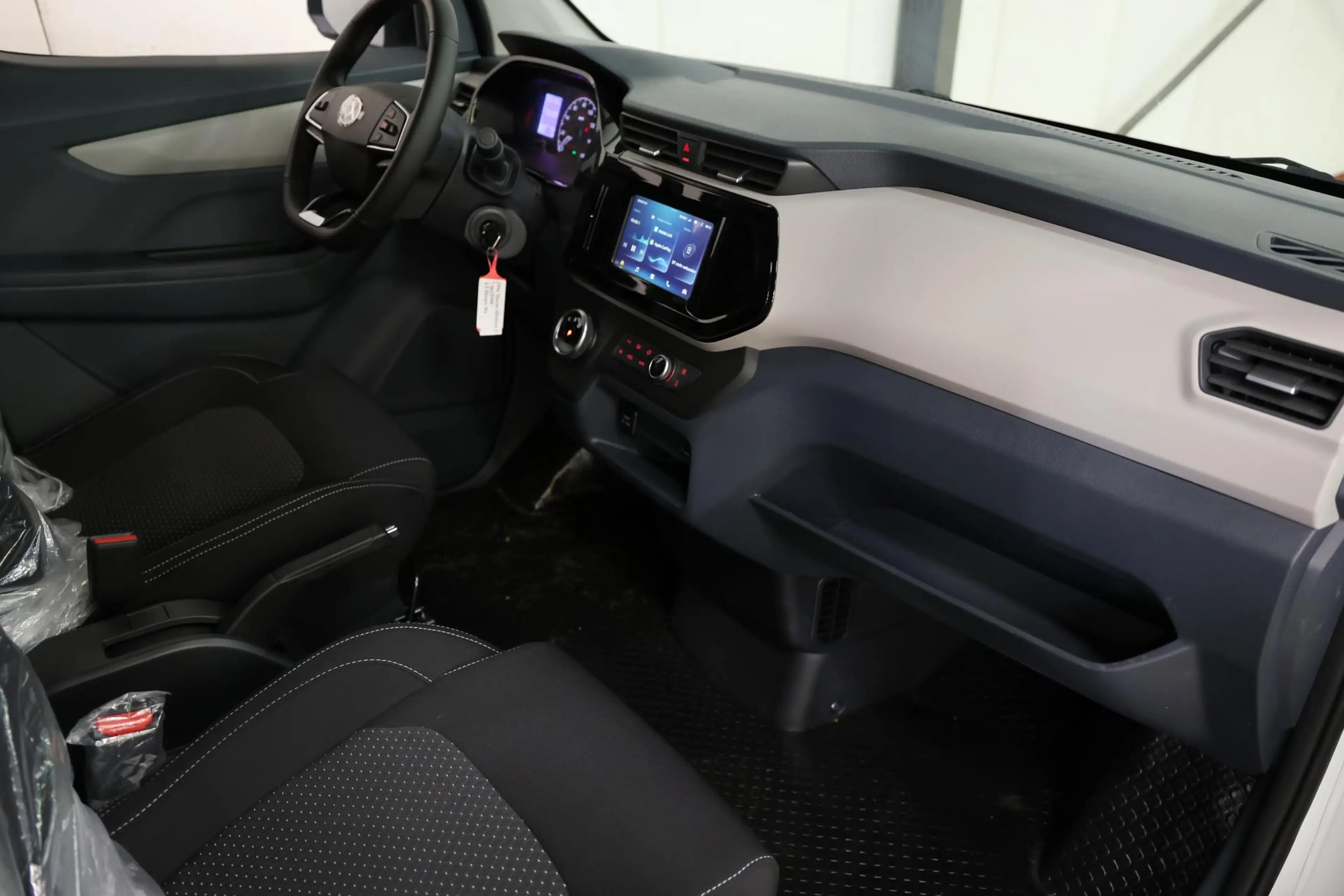 Maxus eDeliver L3h1 LANG 50 kWh Snelladen CarPlay Camera — photo 7