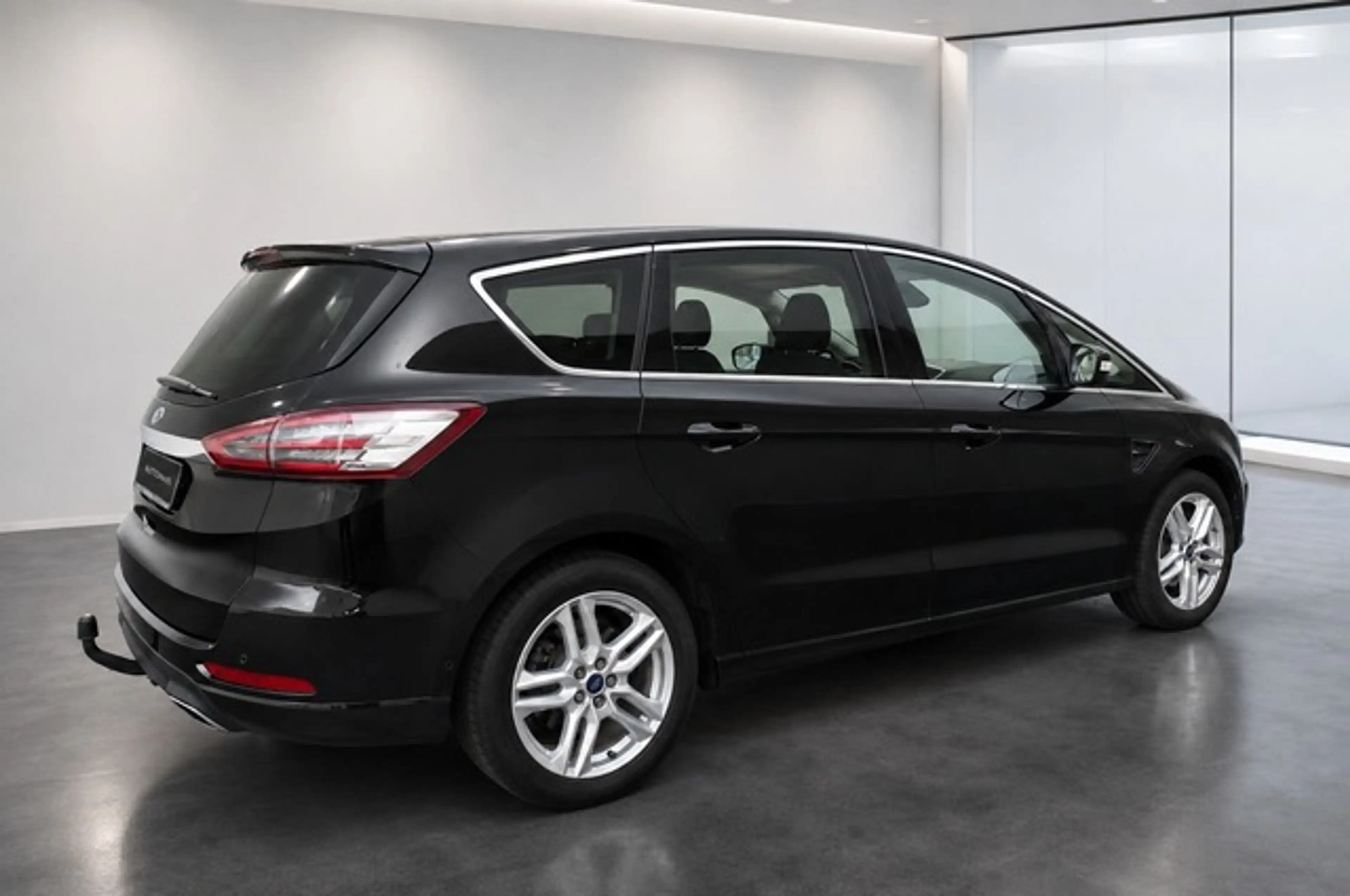 Ford S-Max 2.0 TDCi Titanium Autom. 7-Sitze — photo 3