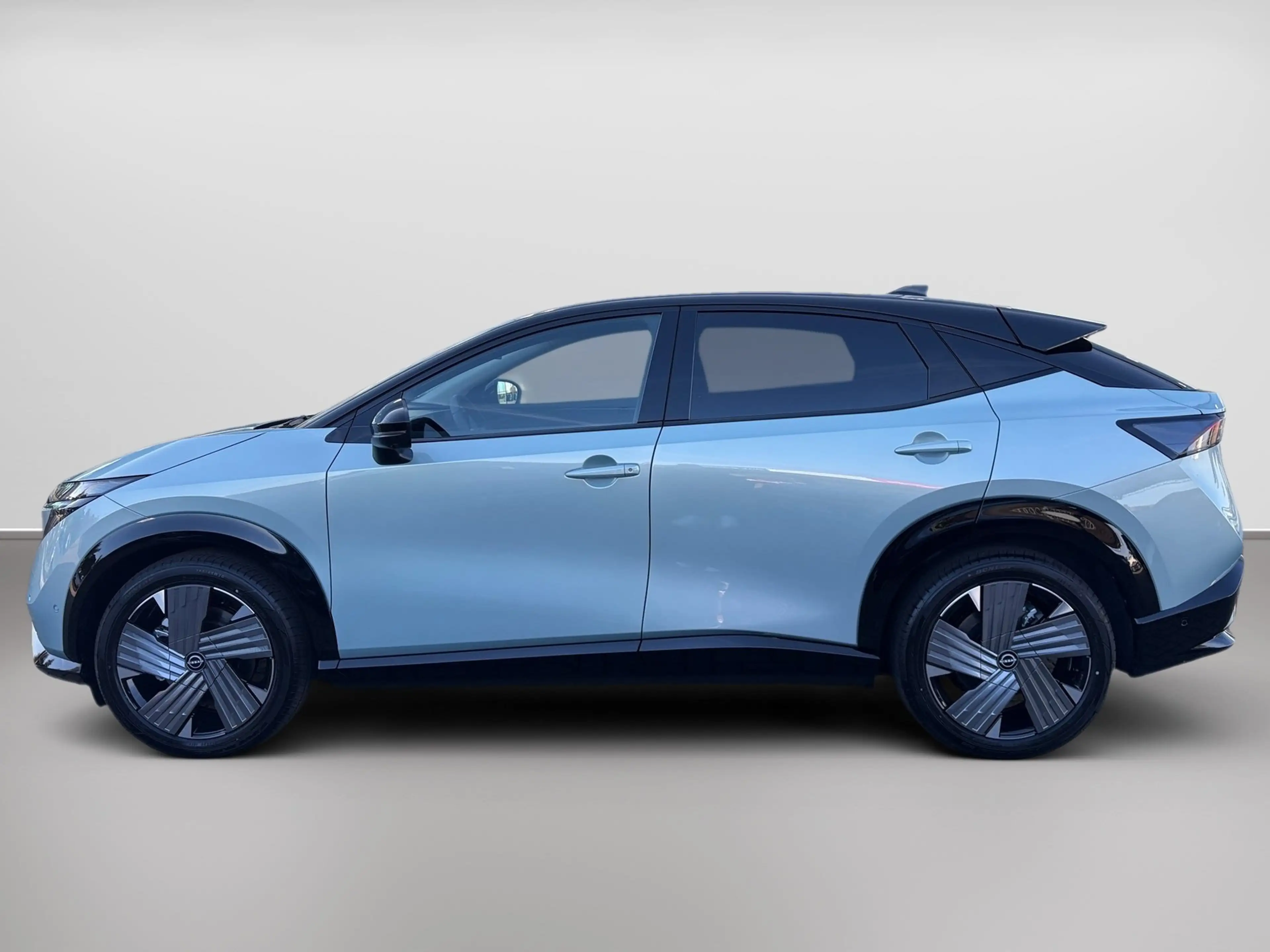 Nissan Ariya (87kWh|22kW-OBC) Evolve Pack e-4orce ACC — photo 4