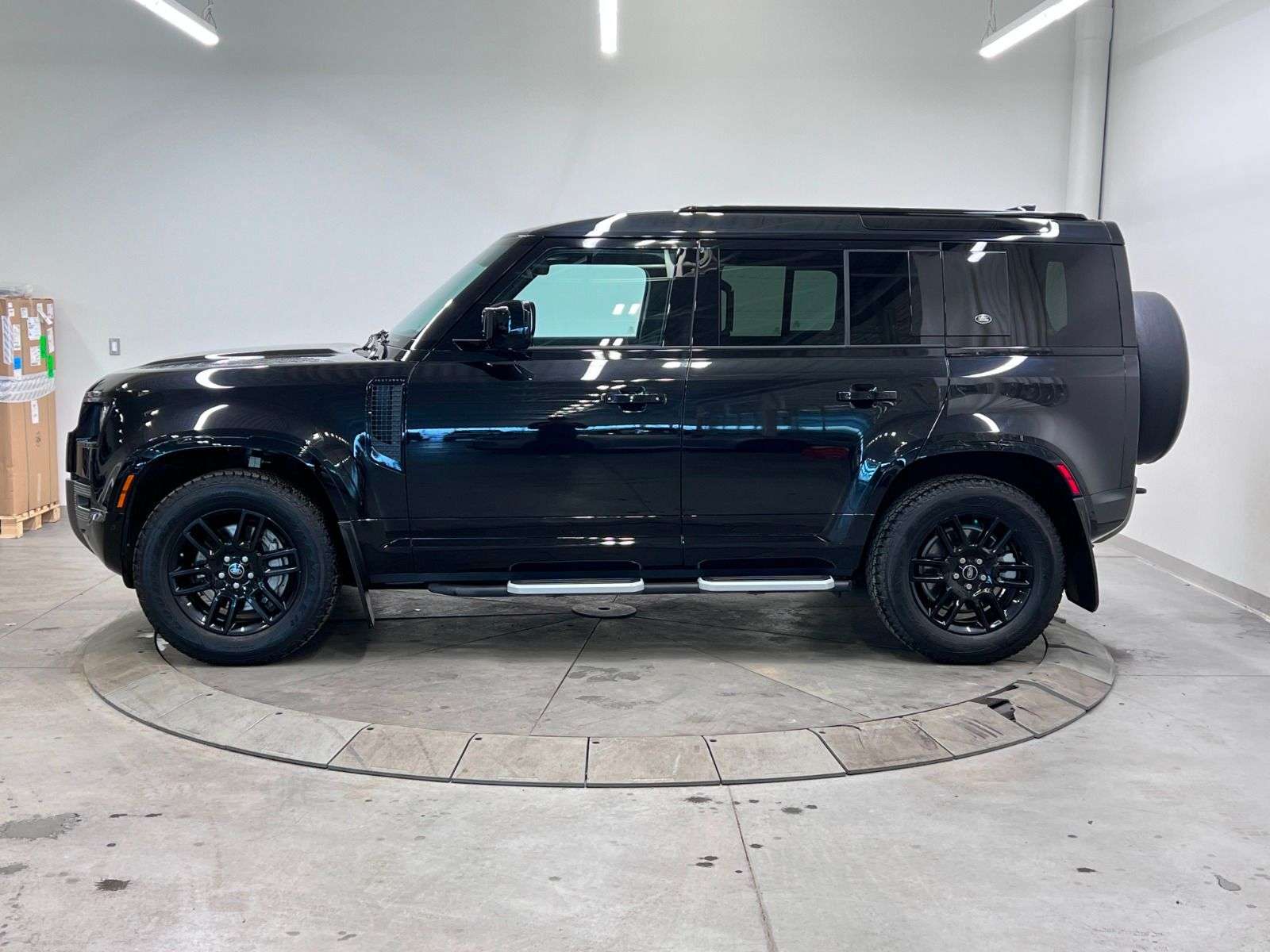 2023 Land Rover Defender P400 X-DYNAMIC SE | AIR SUSPENSION alt 2