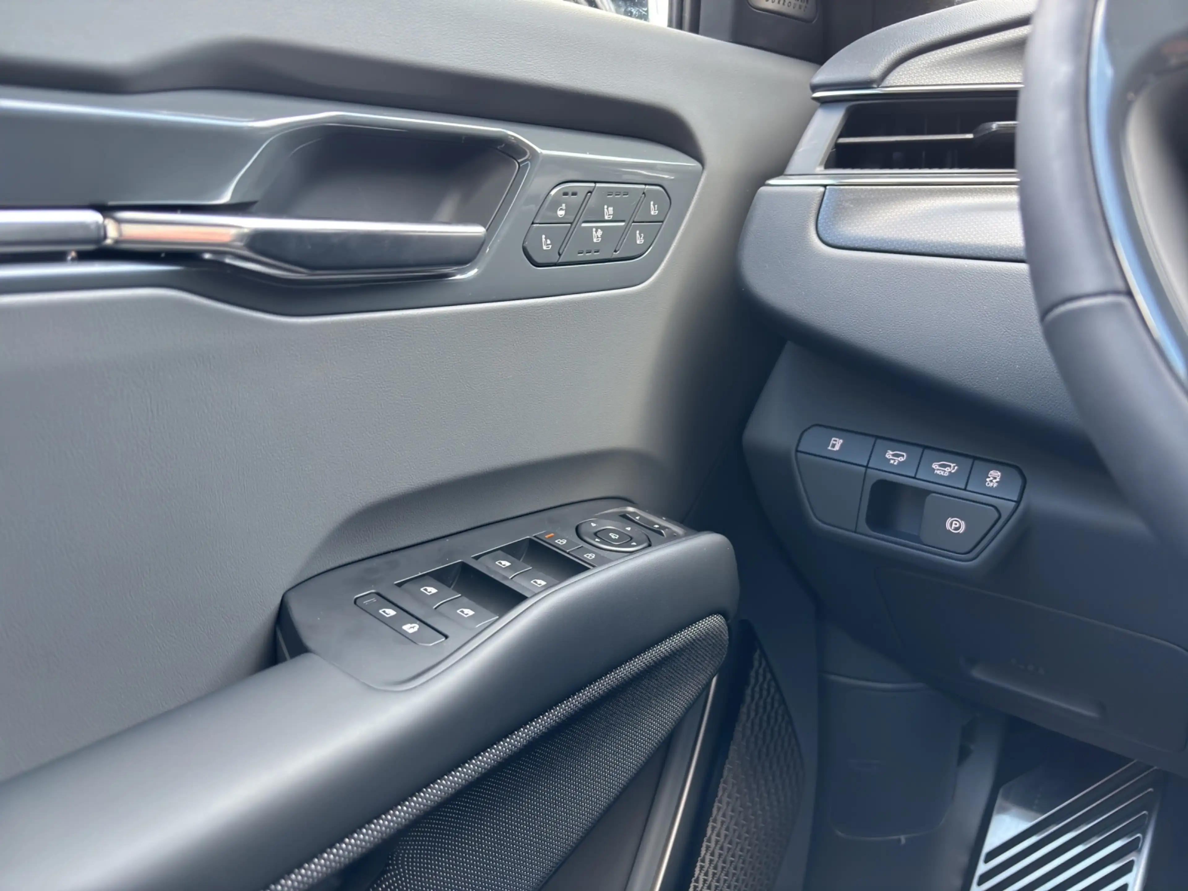 Kia EV9 AWD GT-Line 99,8 kWh 6-Sitzer *PANO*HEADUP* — photo 15