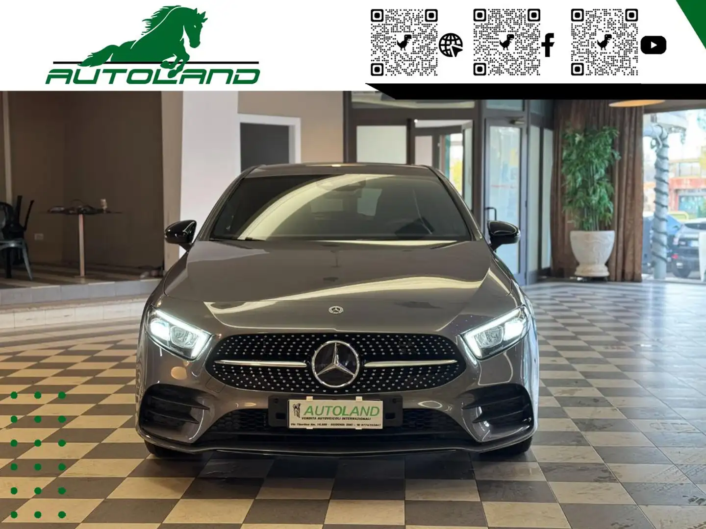 Mercedes-Benz A 250 Automatic Premium UniPro Mbux Ambient Light Grigio - 2