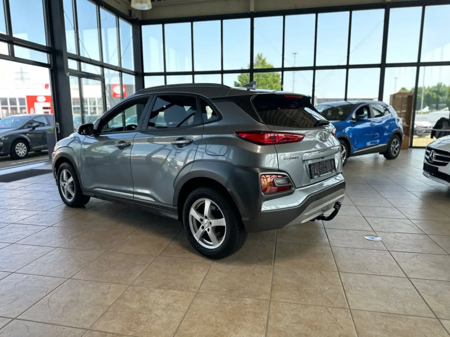 Hyundai KONA Premium 4WD Argent - 2