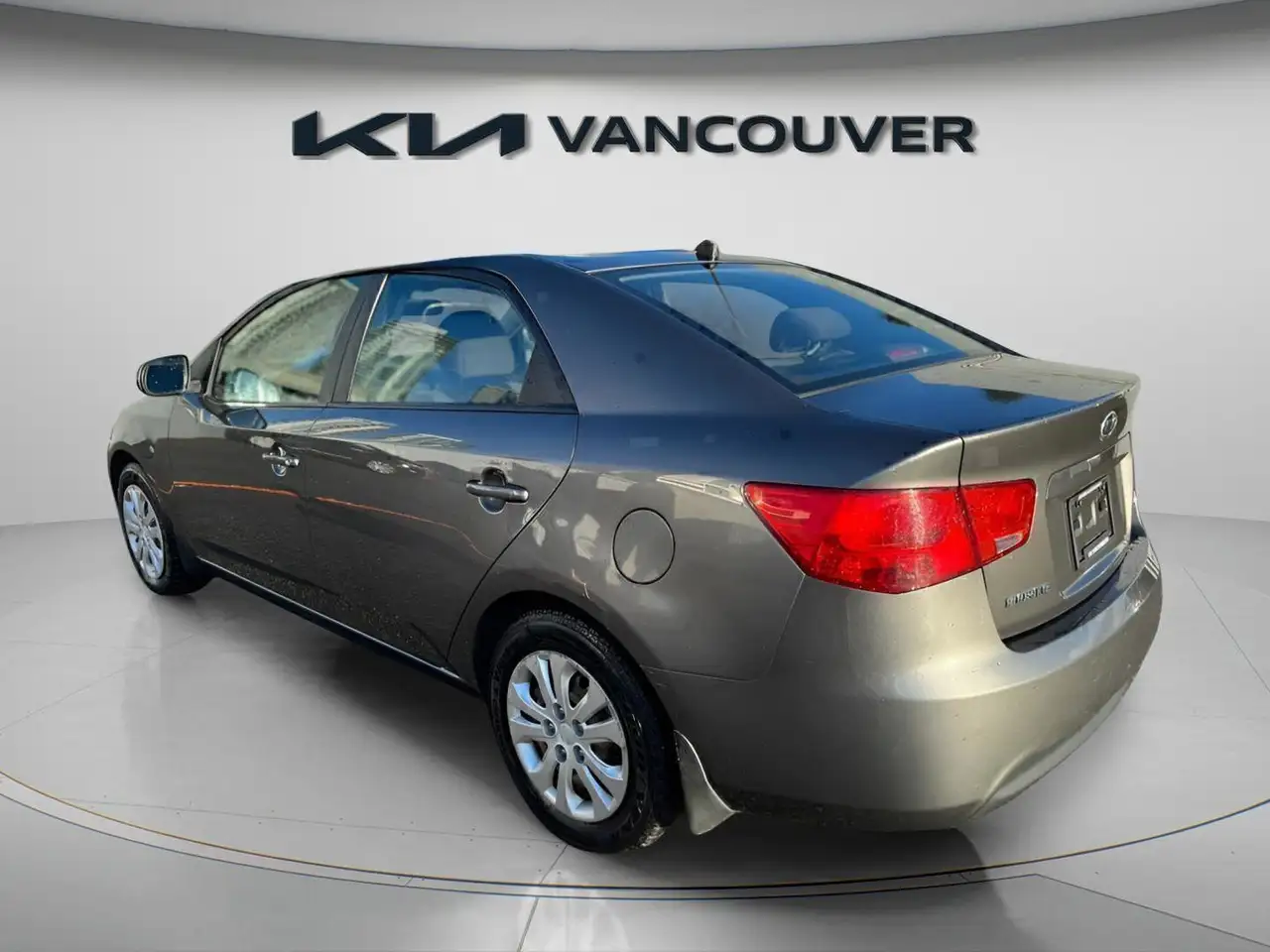 Kia Forte снимка Kia Forte