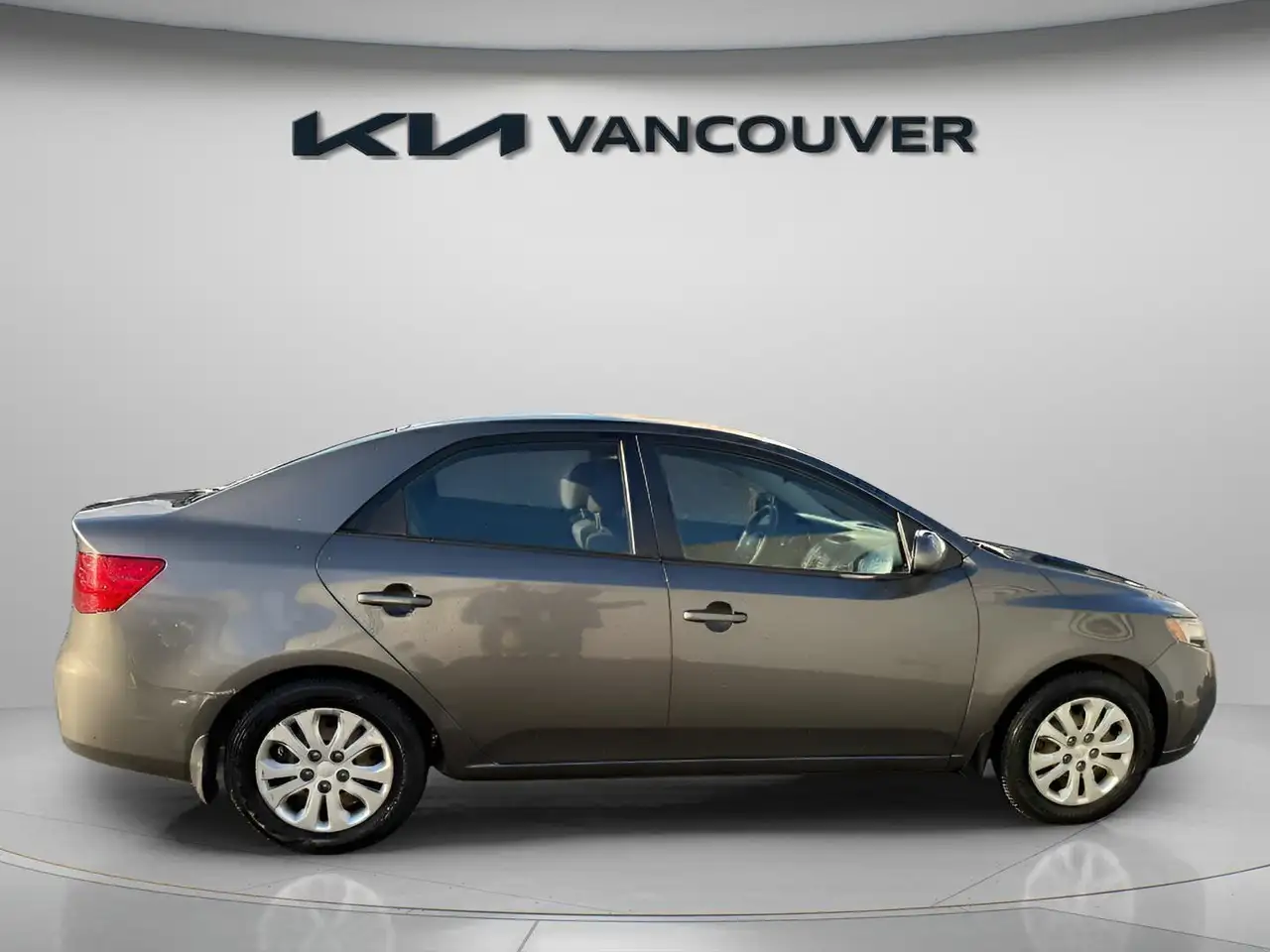 Kia Forte снимка Kia Forte