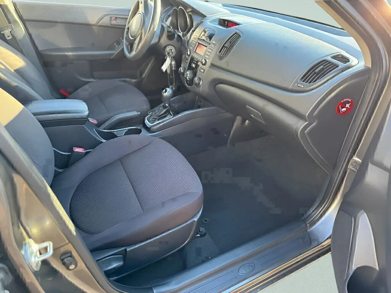Kia Forte снимка Kia Forte