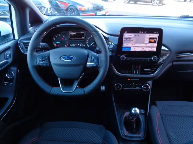 Ford Fiesta view 12