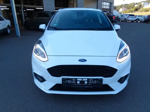 Ford Fiesta view 2