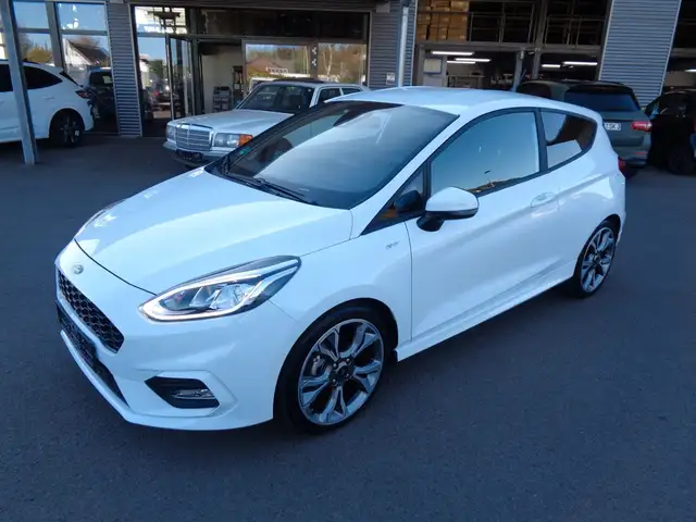 2020 Ford Fiesta in White for sale