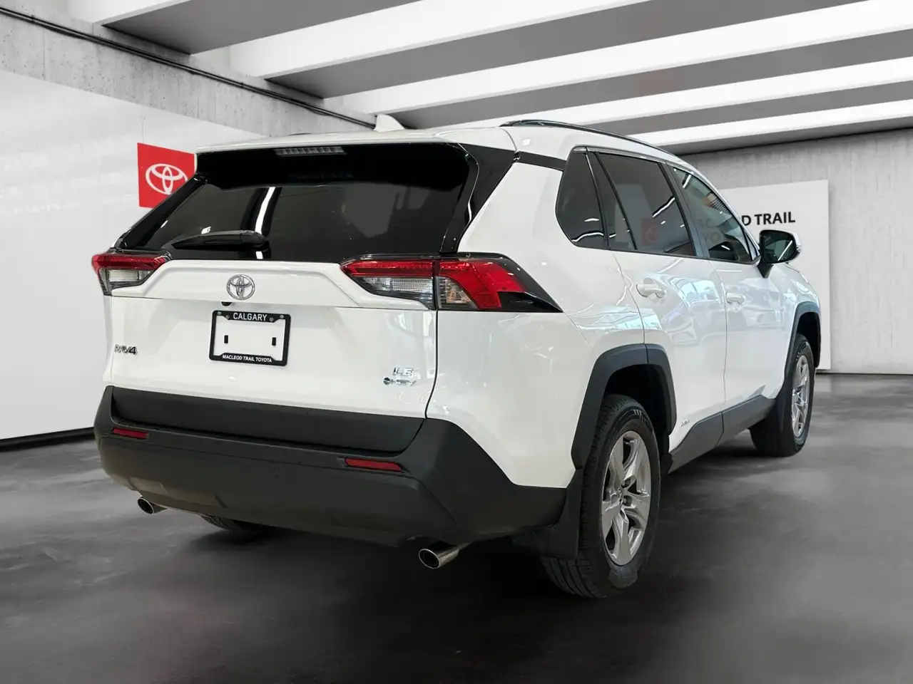 Toyota RAV 4 снимка Toyota RAV 4