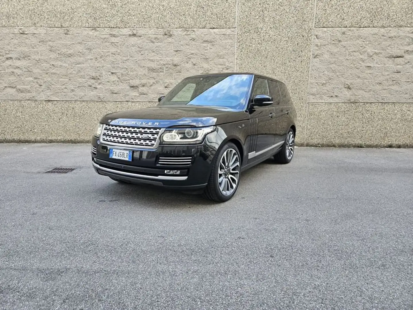 Land Rover Range Rover 3.0 TDV6 Autobiography IVA ESPOSTA Černá - 1