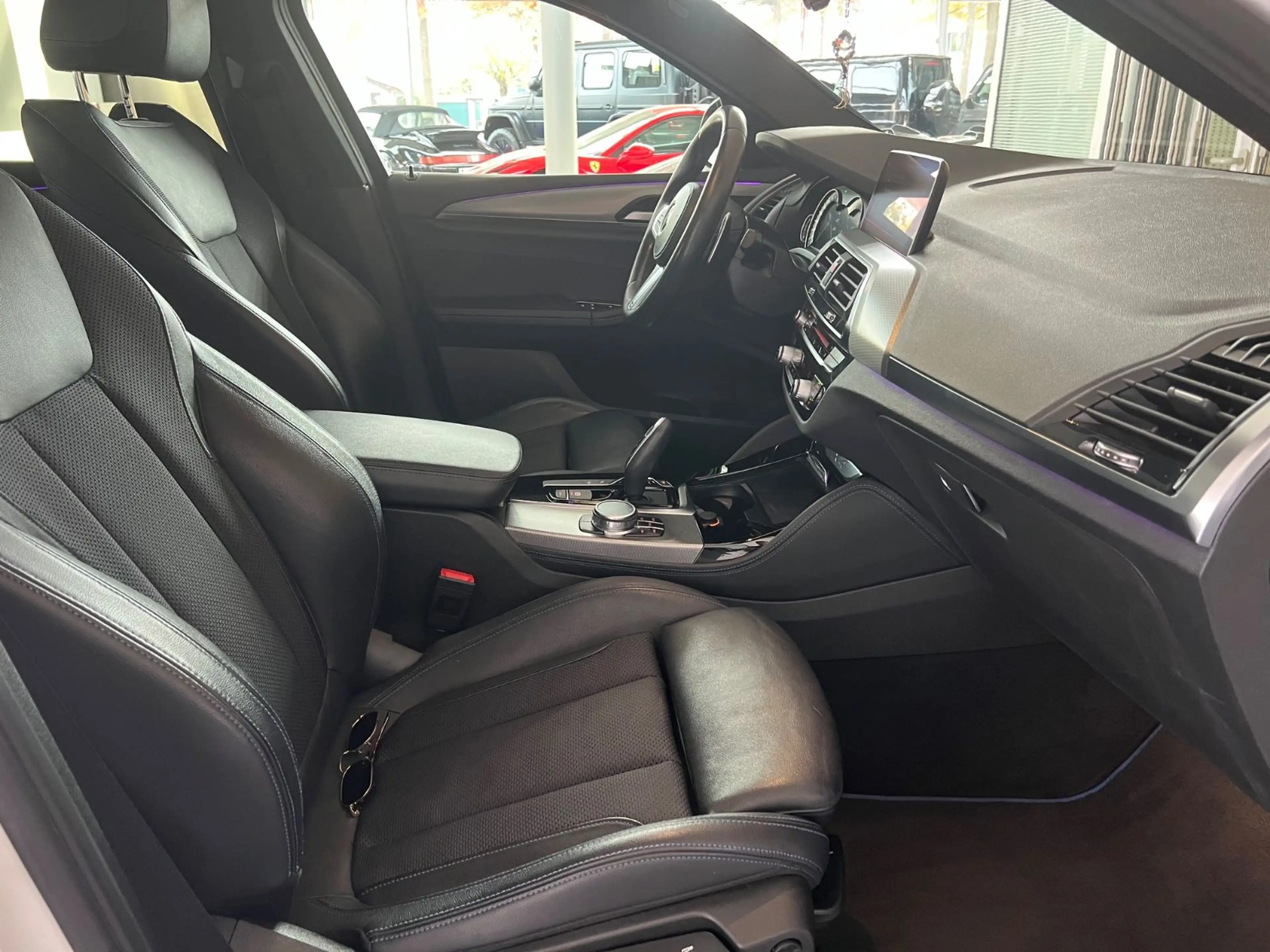 BMW X4 xDrive 30d M-Sport *PANO/AHK/SHZ/LED/TEMPOMAT — photo 13