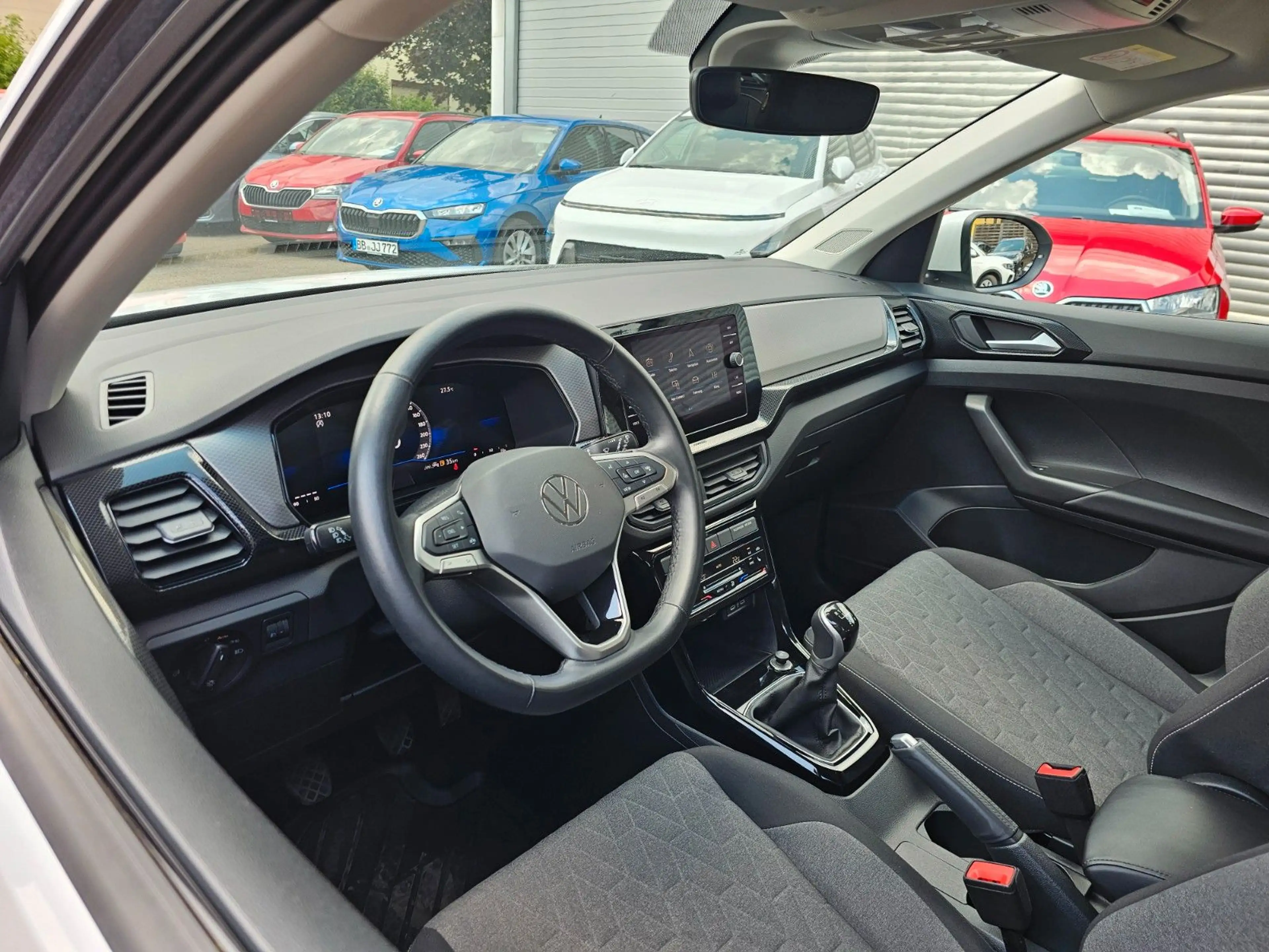 Volkswagen T-Cross 1.0 TSI 85 kW Life — photo 8