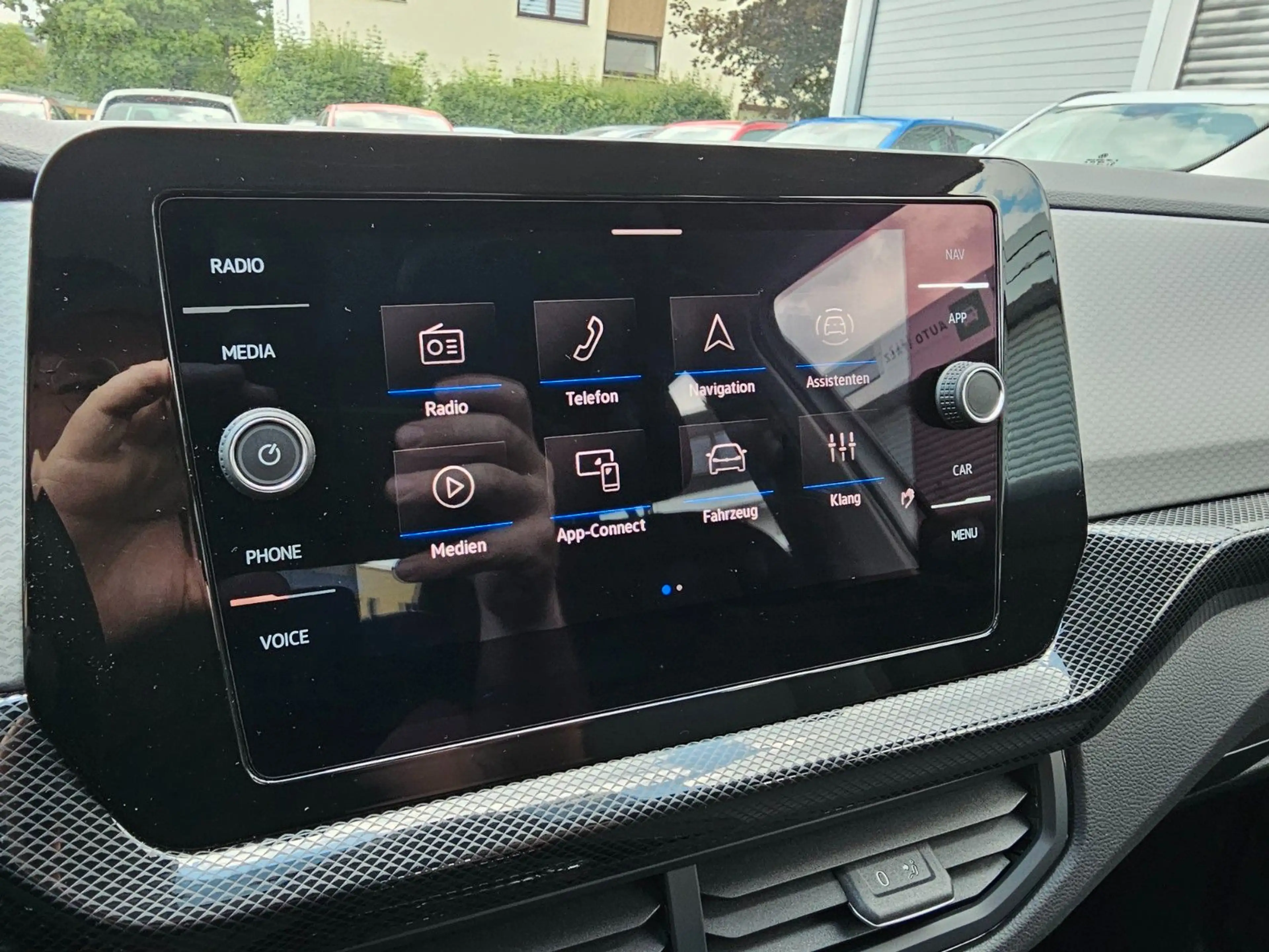 Volkswagen T-Cross 1.0 TSI 85 kW Life — photo 22