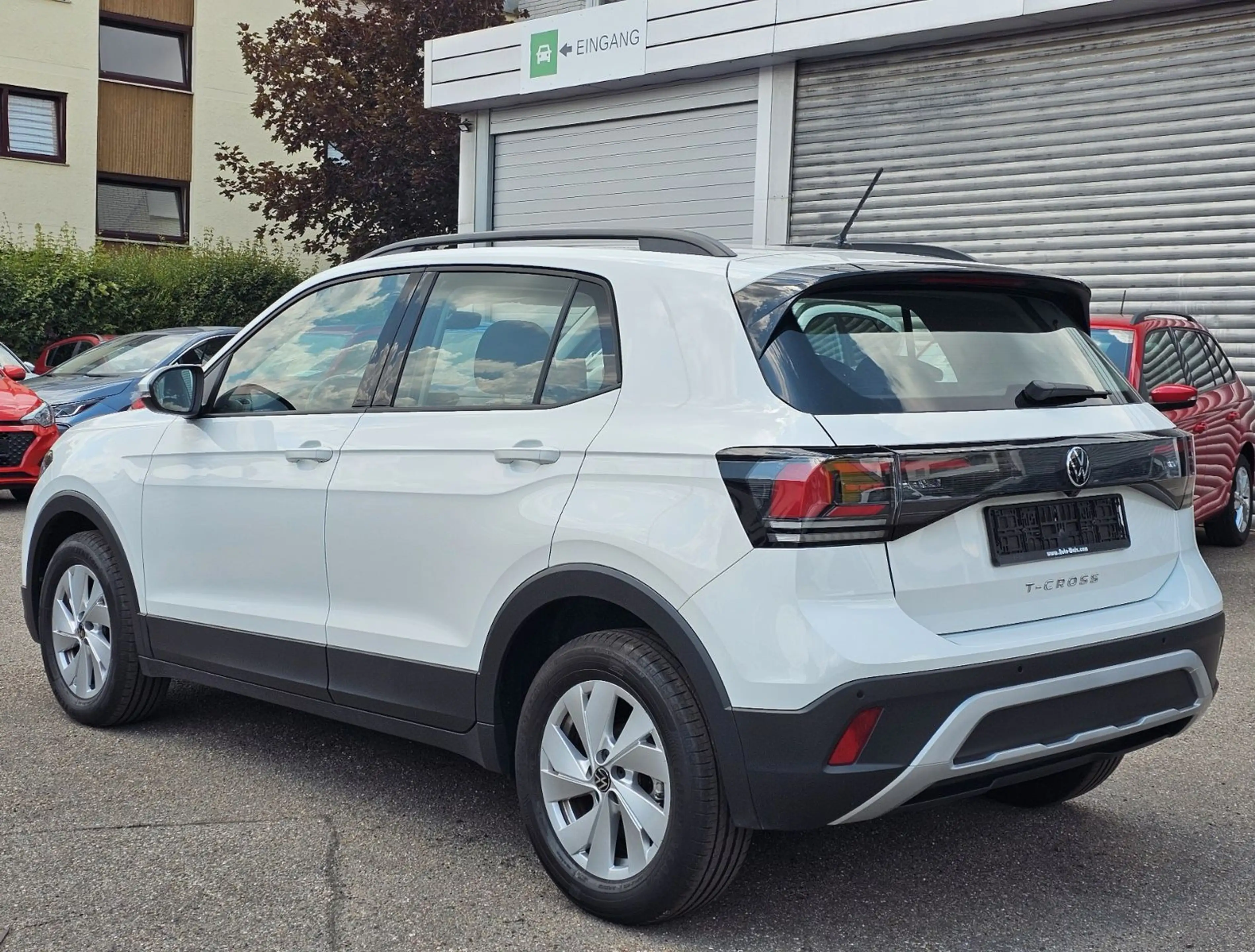 Volkswagen T-Cross 1.0 TSI 85 kW Life — photo 4