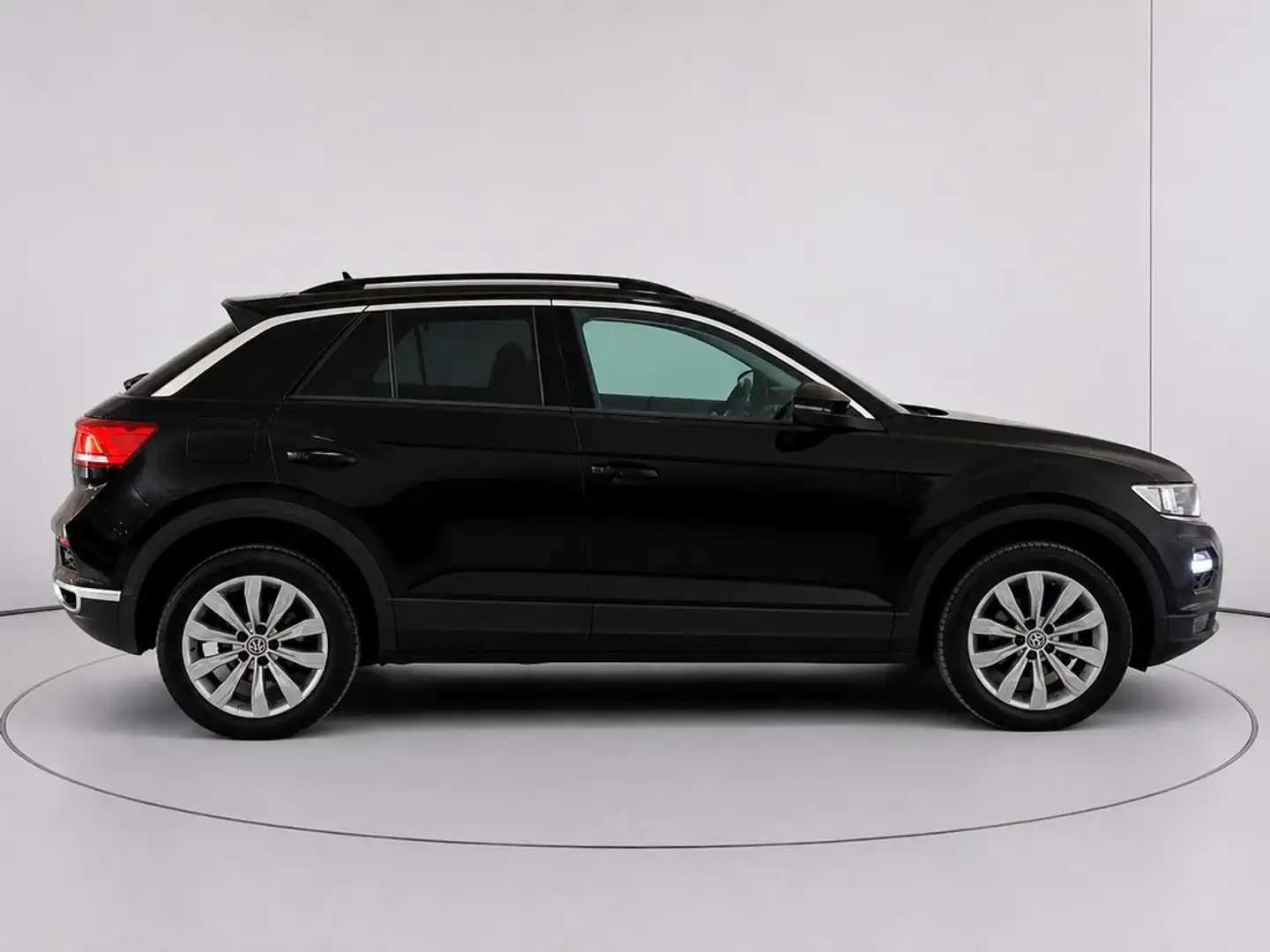 Volkswagen T-Roc 1.6TDI Advance Negro - 2