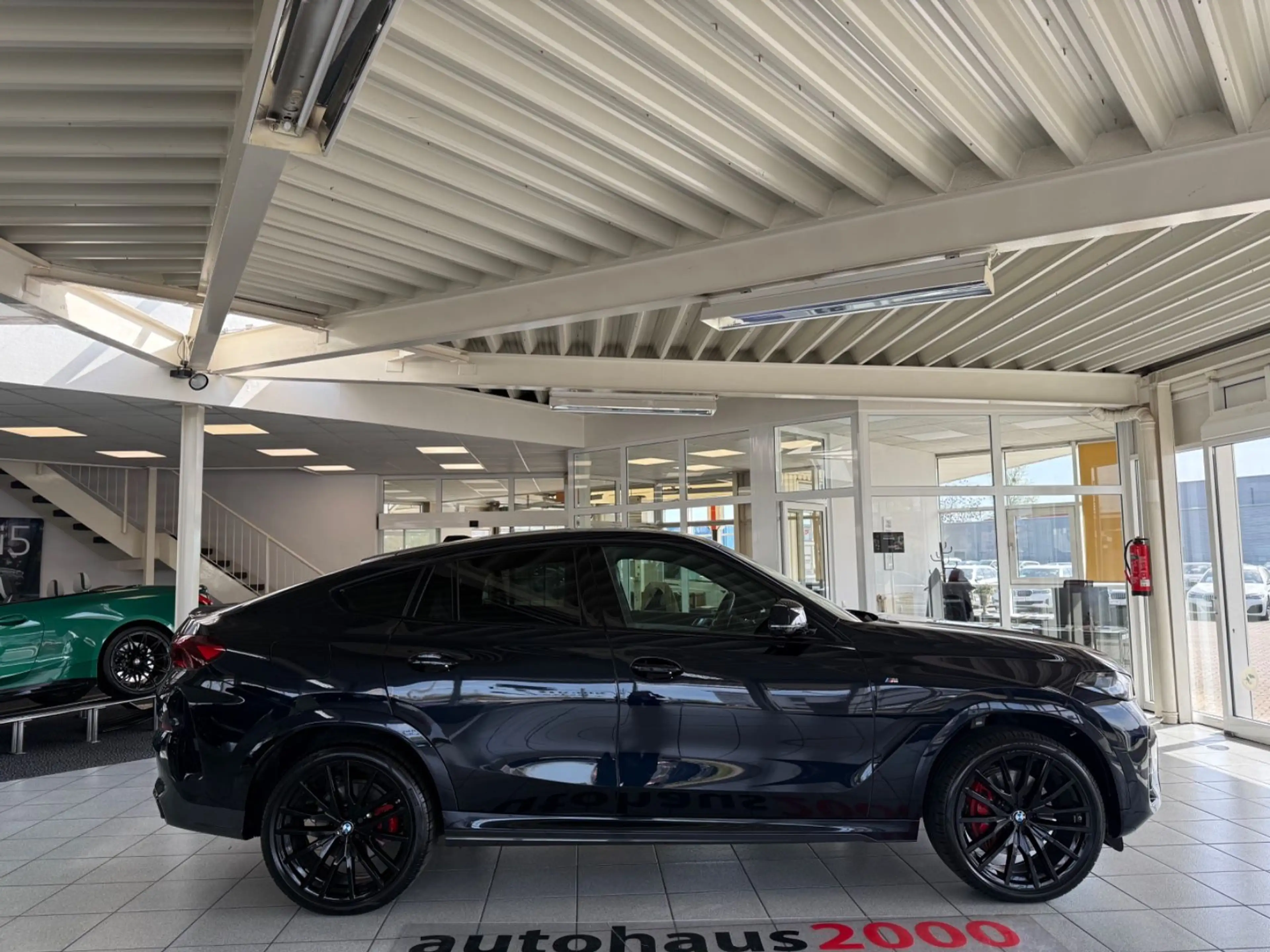 BMW X6 30d xDrive M Sportpaket LED/HUD/360°/AHK — photo 2
