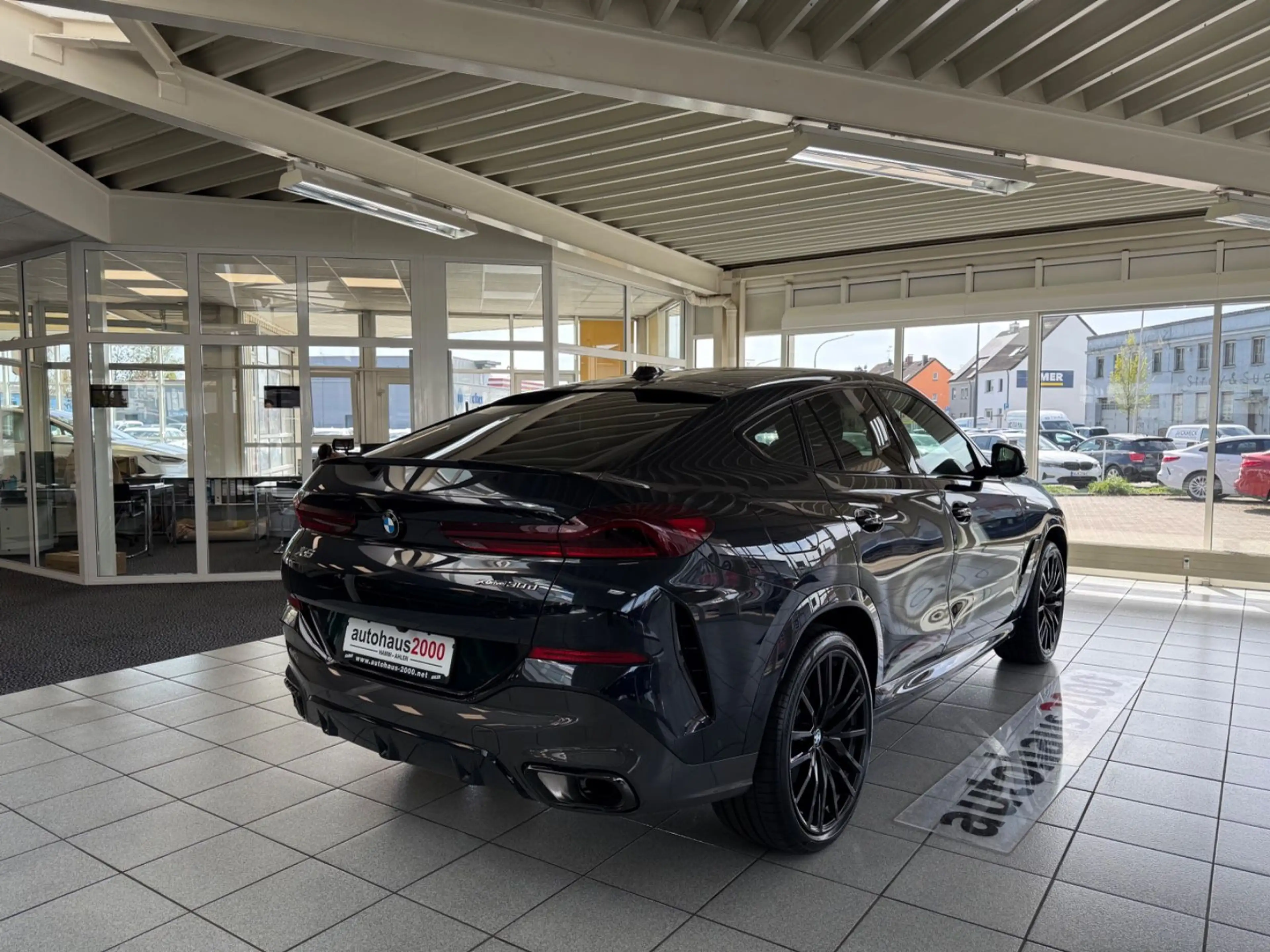 BMW X6 30d xDrive M Sportpaket LED/HUD/360°/AHK — photo 4