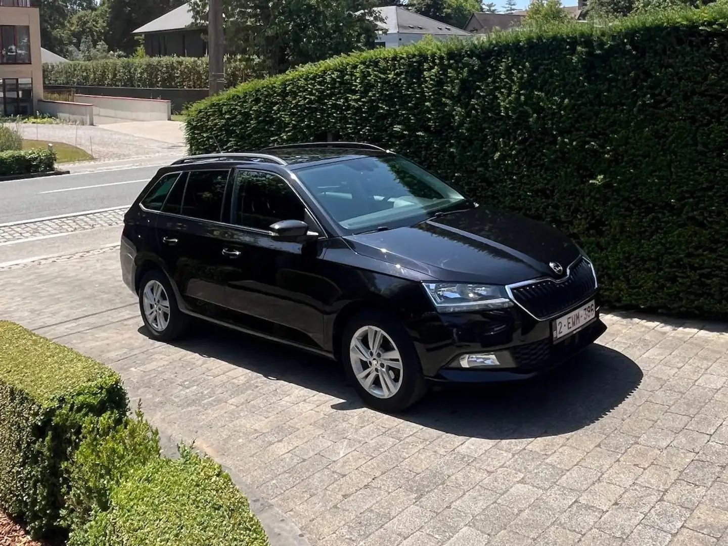 Skoda Fabia Fabia 1.0 MPI Ambition Noir - 1