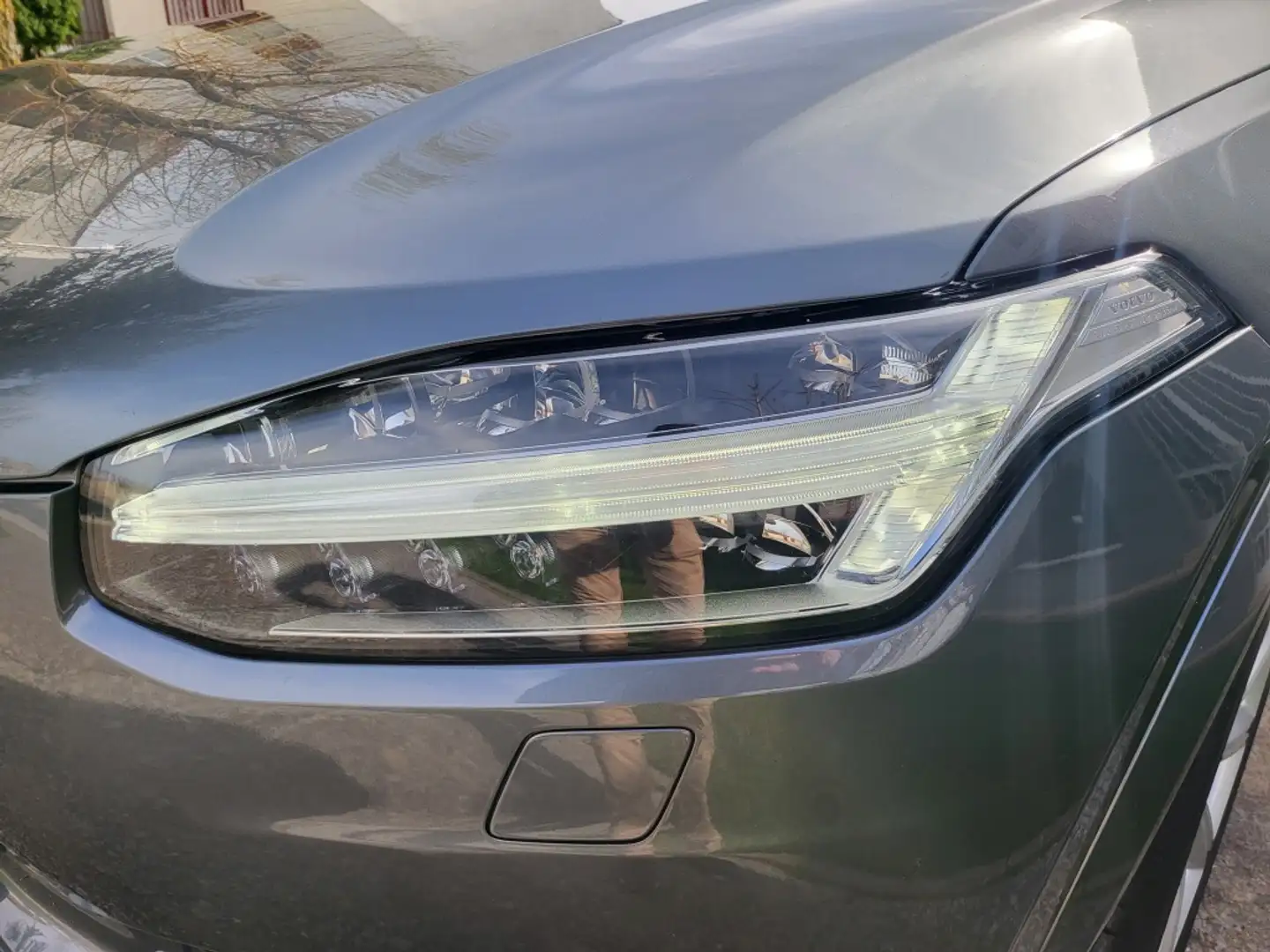 Volvo XC90 T8 Twin Inscription AWD Aut. Gris - 2