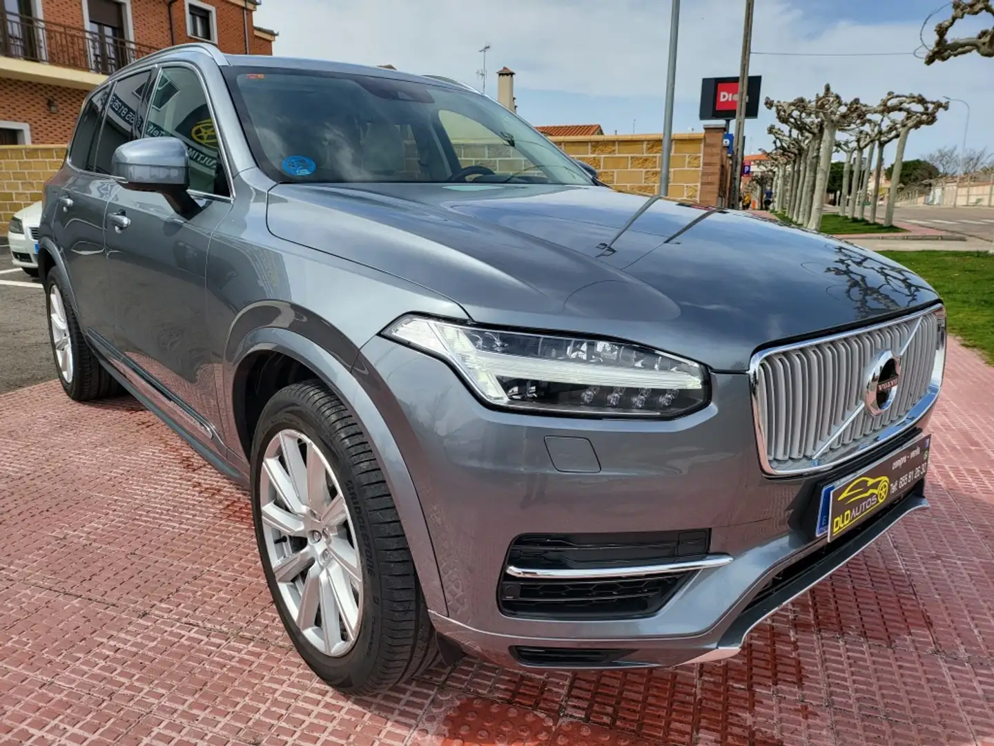 Volvo XC90 T8 Twin Inscription AWD Aut. Gris - 1