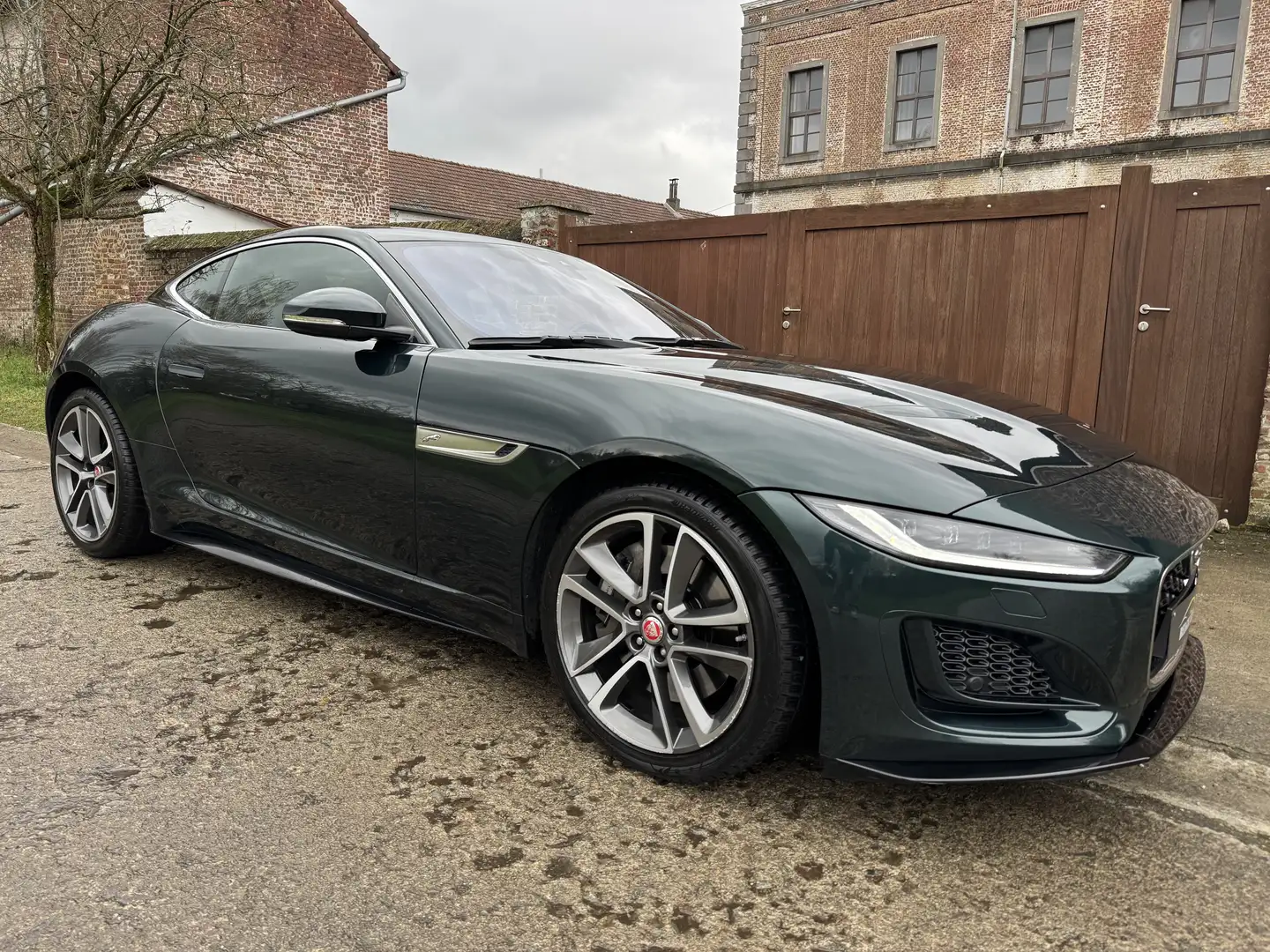 Jaguar F-Type Coupe 2.0 i4 P300 *British Green* Vert - 1