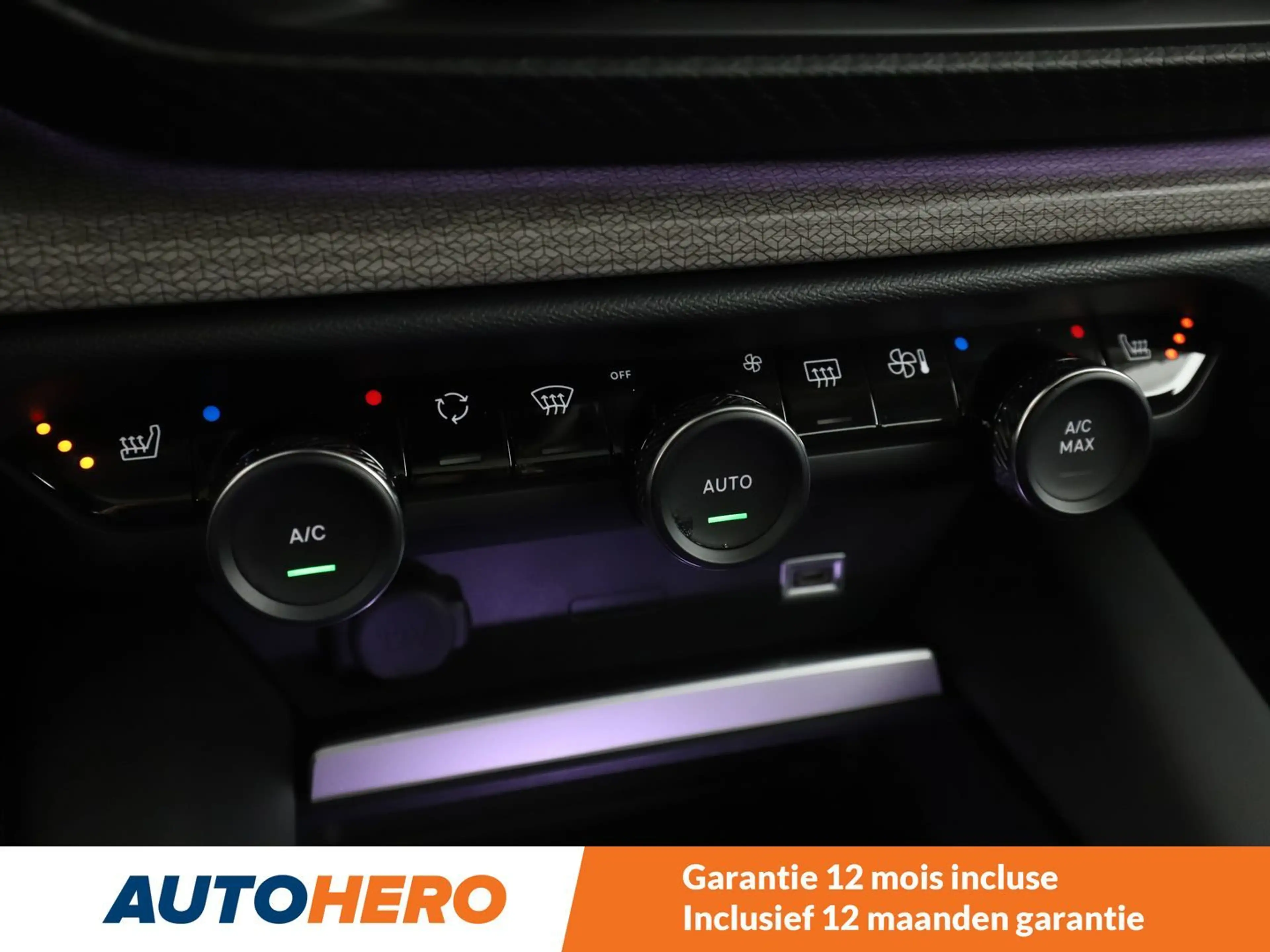 Citroen C5 X 1.6 Plug-in Hybrid Shine Pack — photo 14