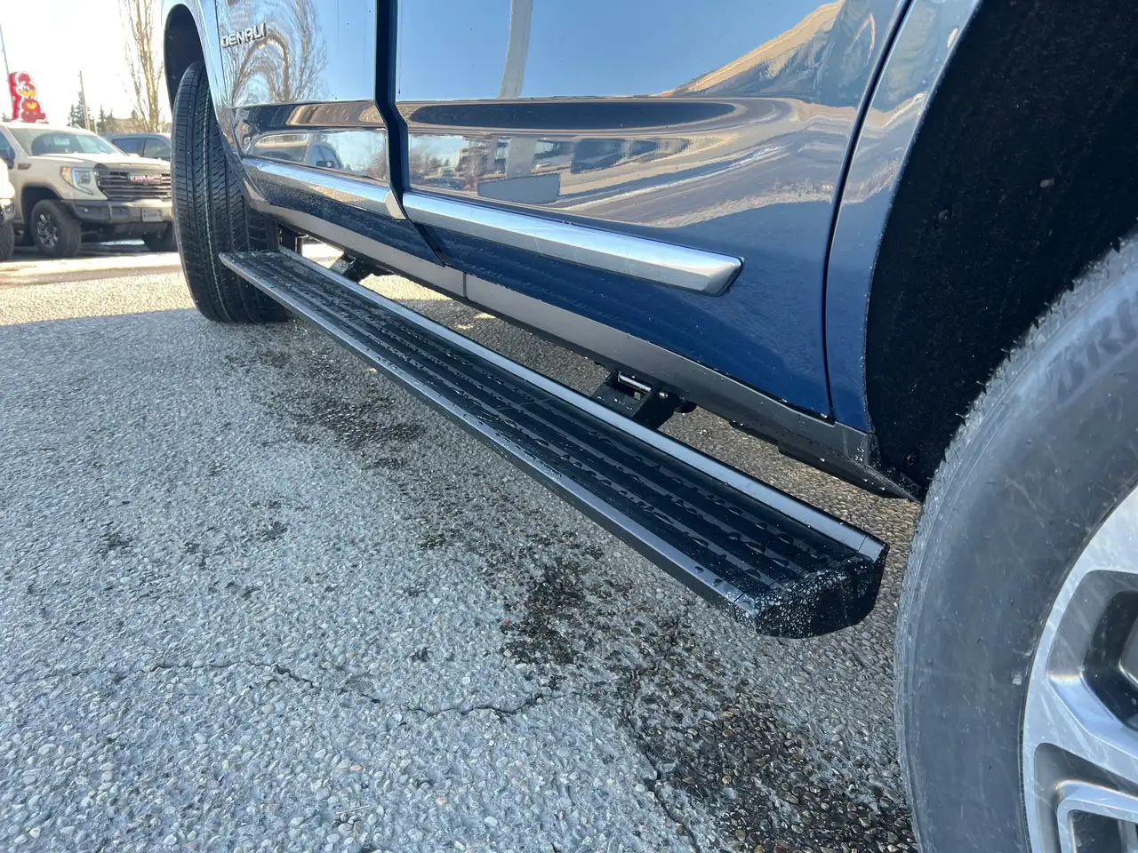 GMC Yukon снимка GMC Yukon