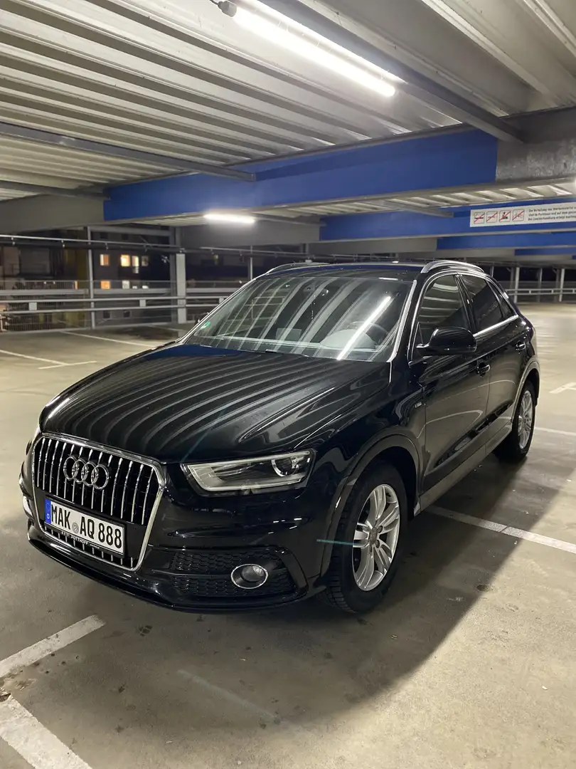 Audi Q3 2.0 TDI Schwarz - 1